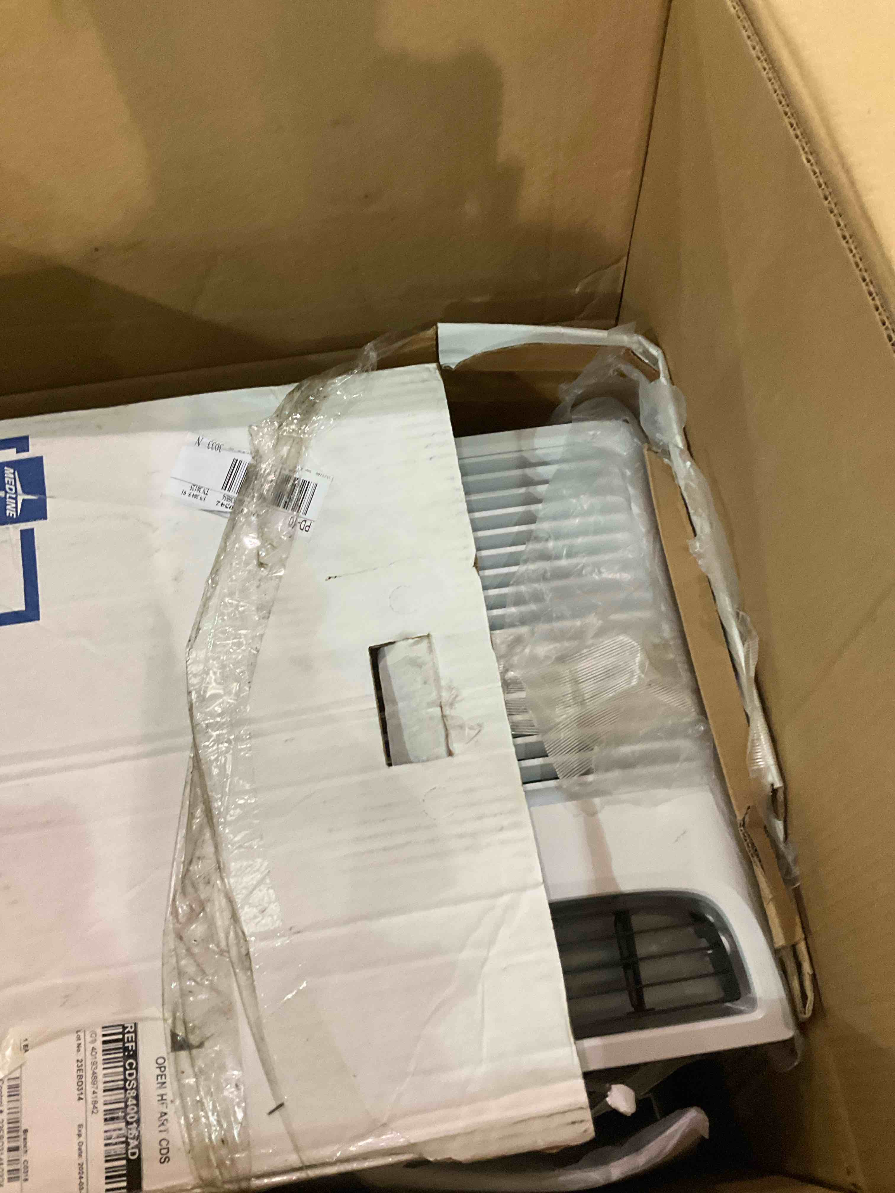 https://s3.amazonaws.com/lotting-images-prod/bidfta/BHL00083067_1695996081462.jpeg