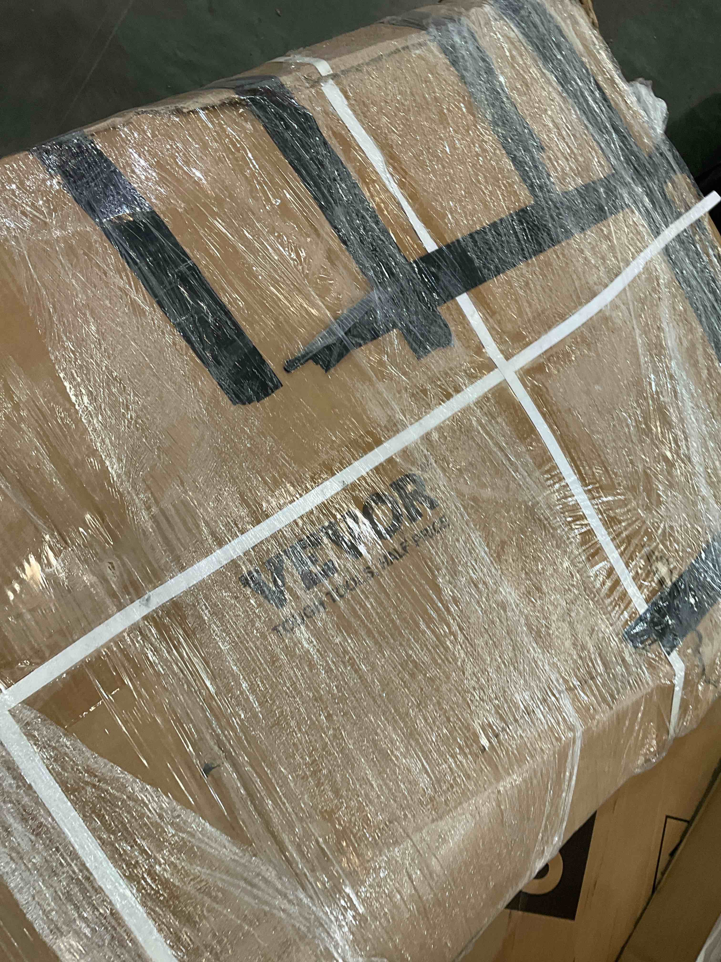 https://s3.amazonaws.com/lotting-images-prod/bidfta/BHL00083144_1696353345882.jpeg