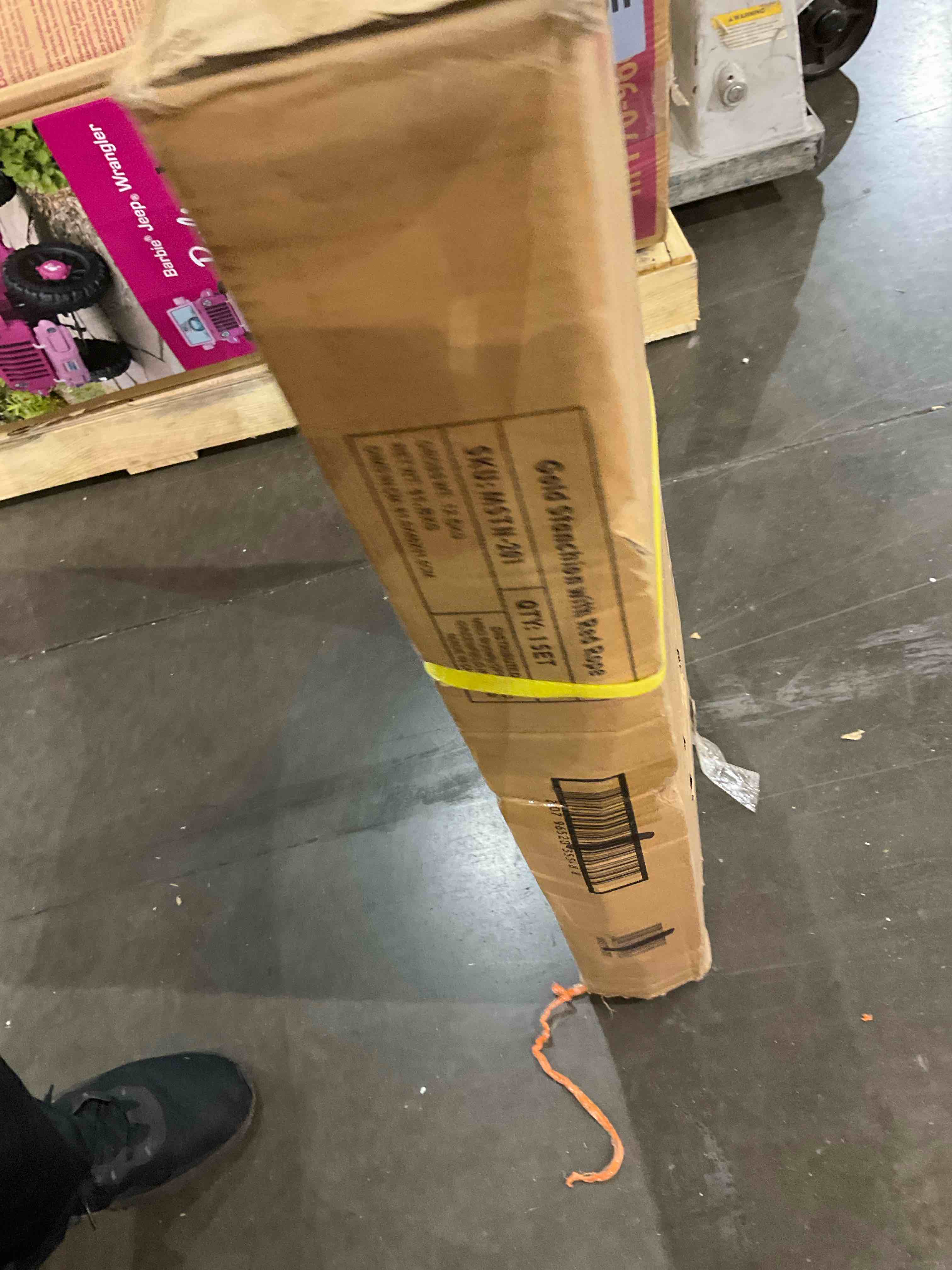 https://s3.amazonaws.com/lotting-images-prod/bidfta/BHL00083911_1701384924163.jpeg