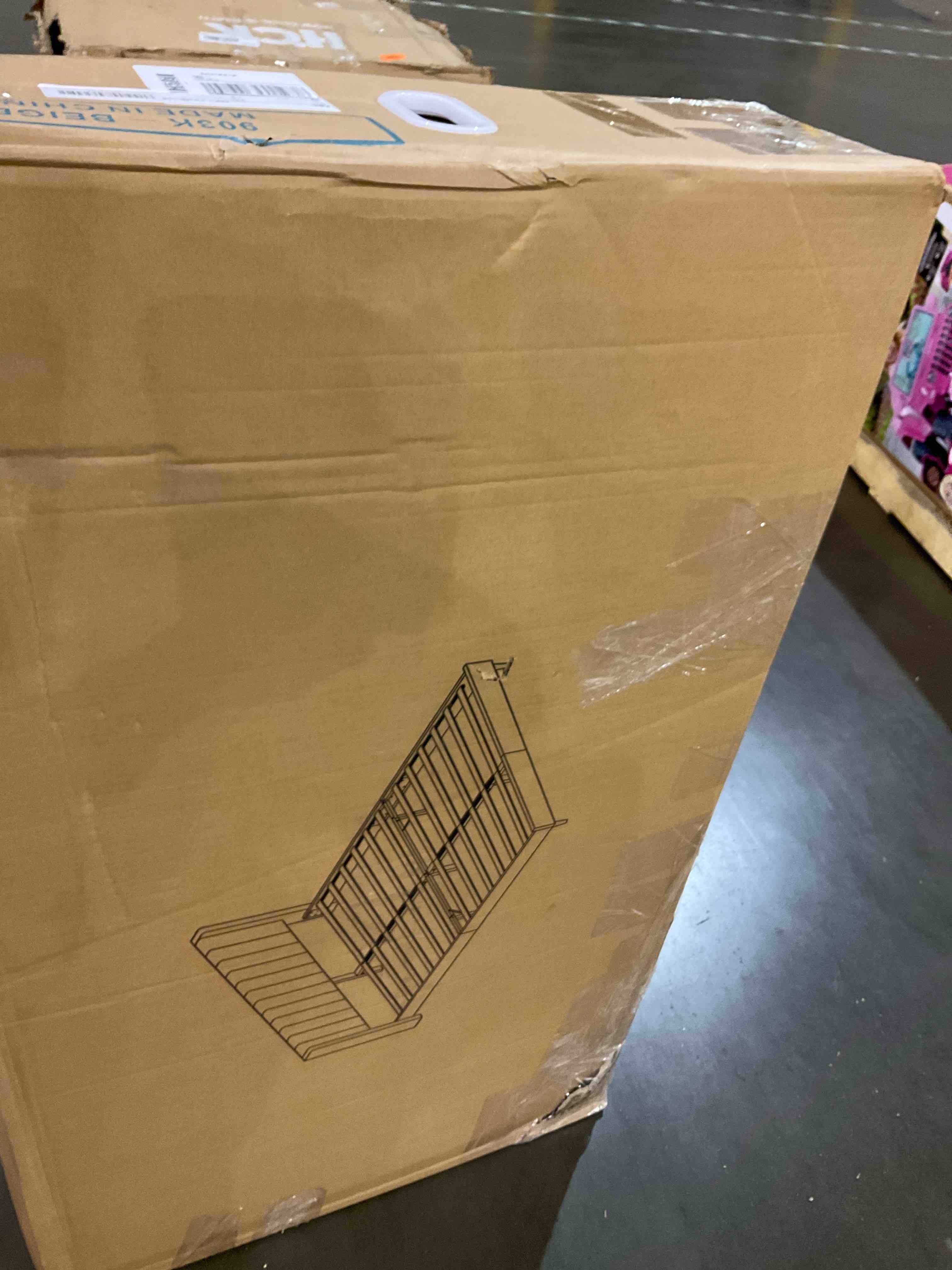 https://s3.amazonaws.com/lotting-images-prod/bidfta/BHL00083913_1701386180955.jpeg