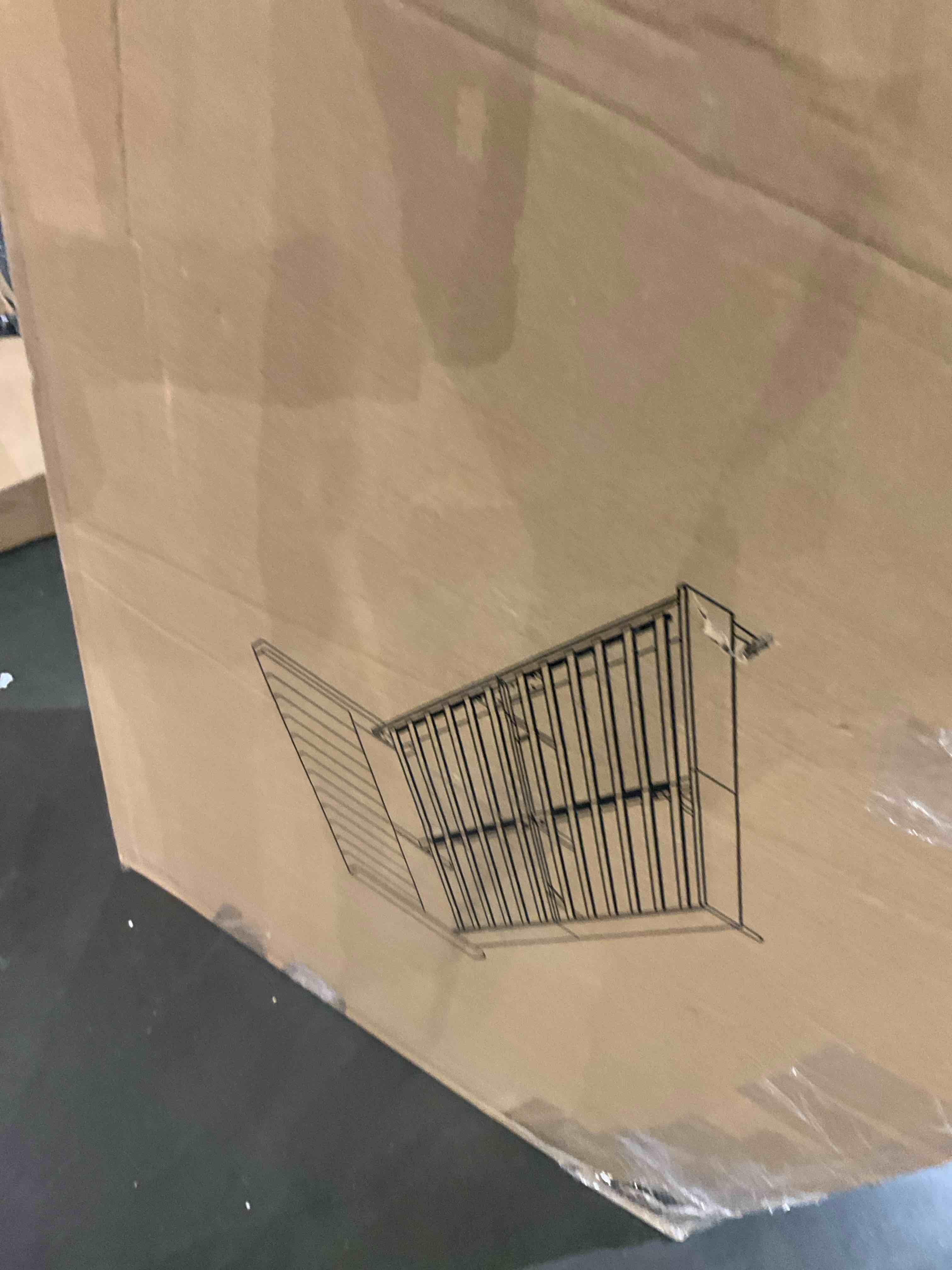 https://s3.amazonaws.com/lotting-images-prod/bidfta/BHL00083913_1701386206208.jpeg