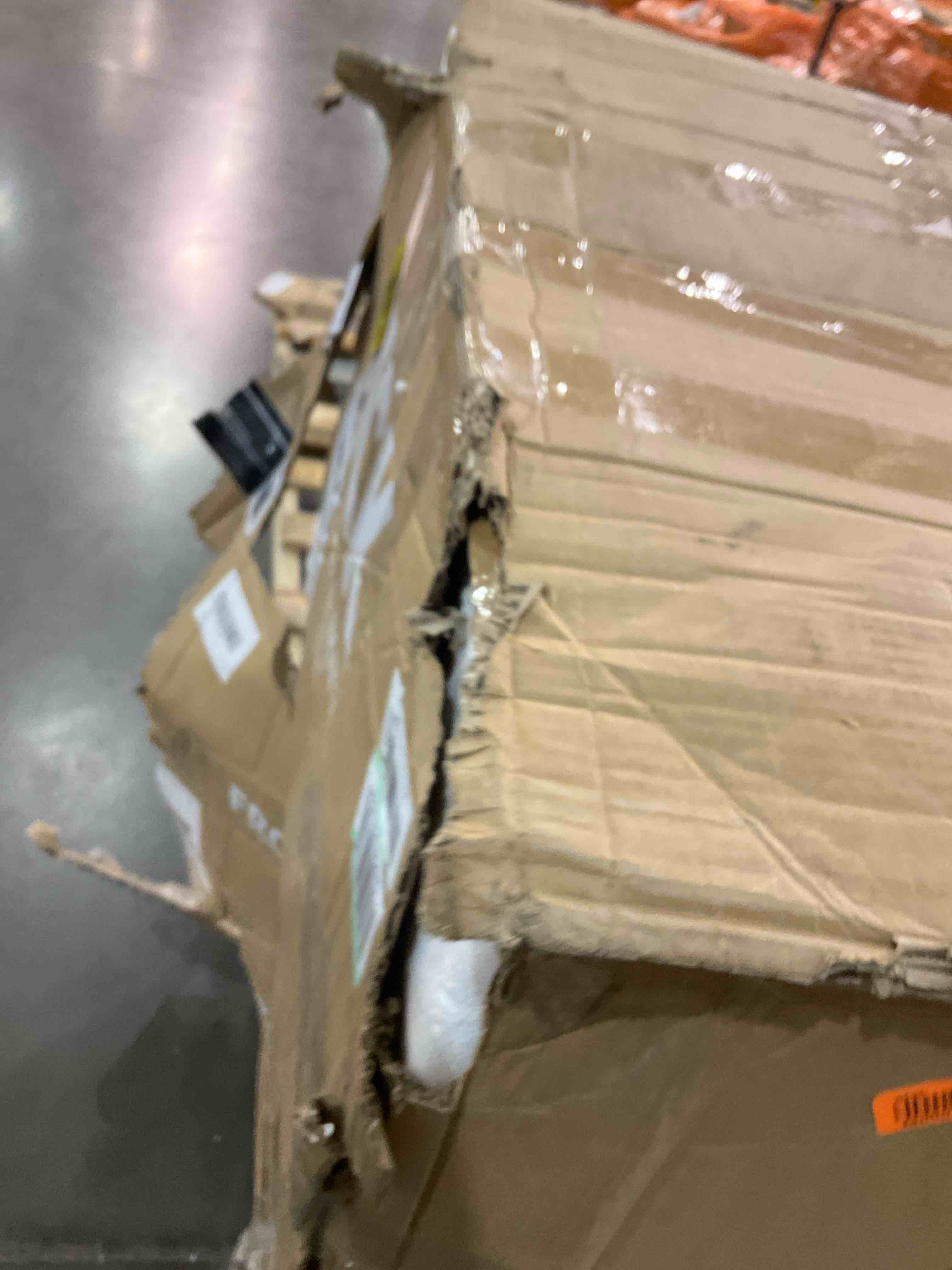 https://s3.amazonaws.com/lotting-images-prod/bidfta/BHL00083914_1701386612897.jpeg