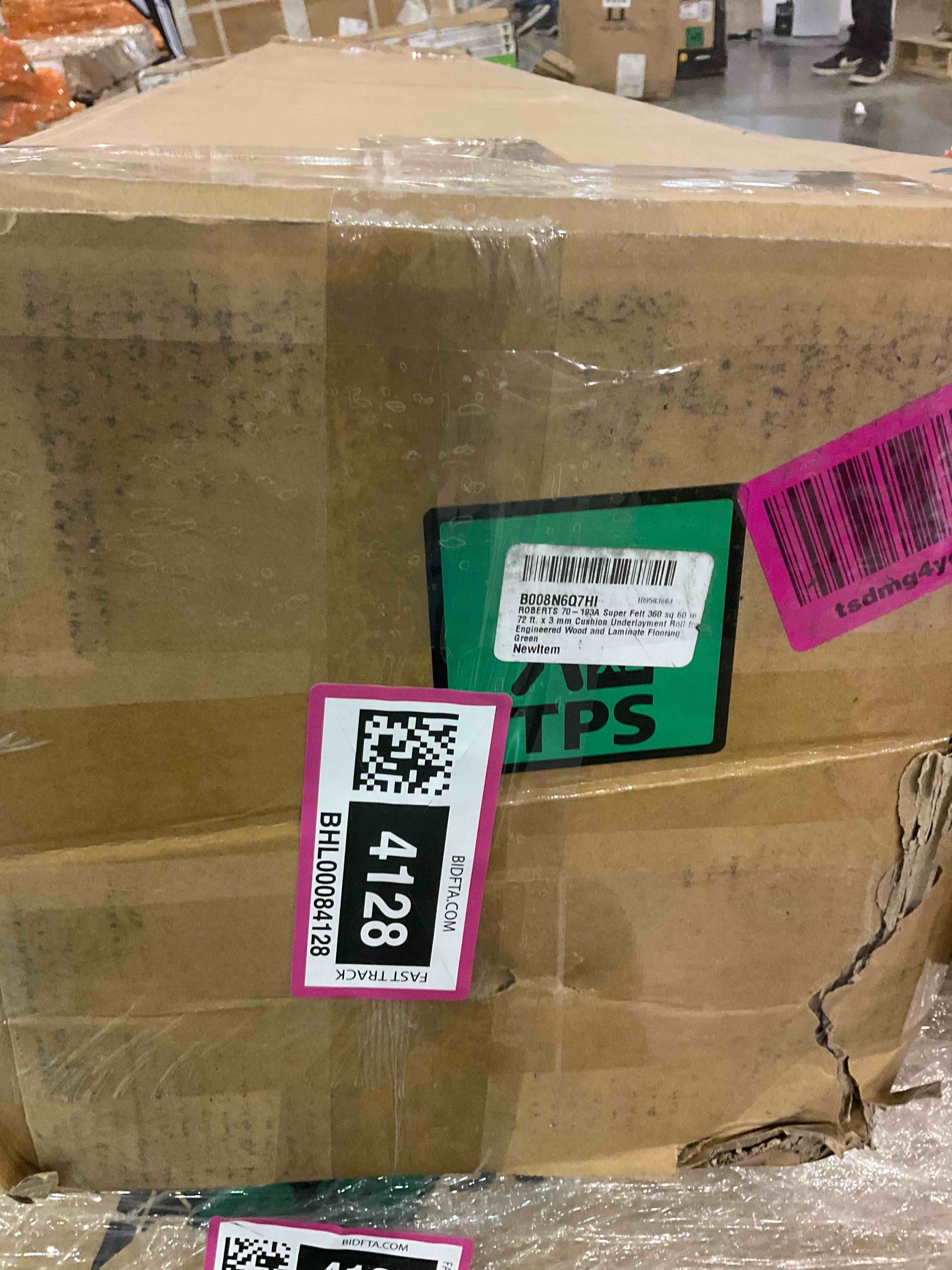 https://s3.amazonaws.com/lotting-images-prod/bidfta/BHL00084128_1695989041210.jpeg