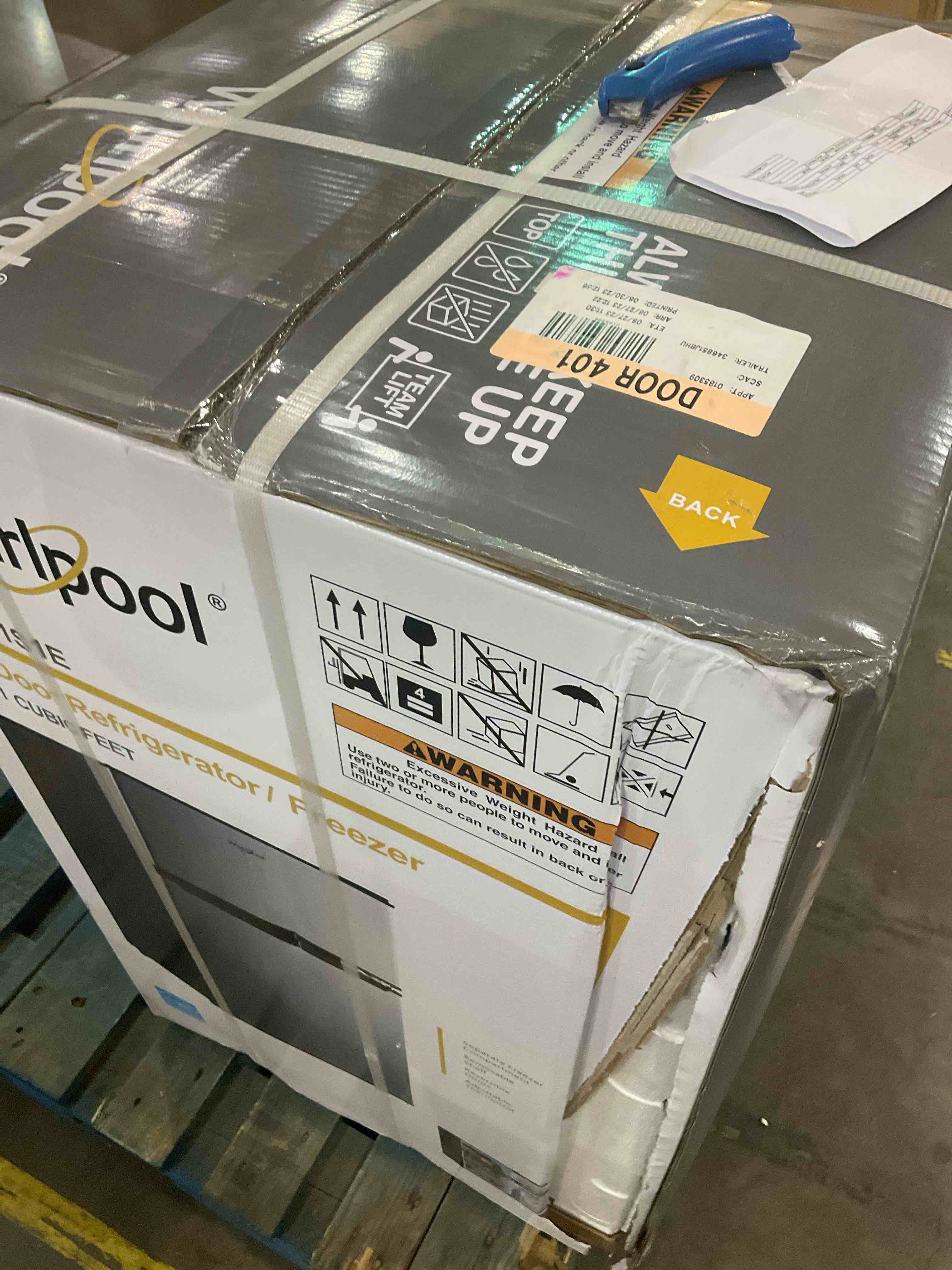 https://s3.amazonaws.com/lotting-images-prod/bidfta/BHL00084143_1696000304212.jpeg
