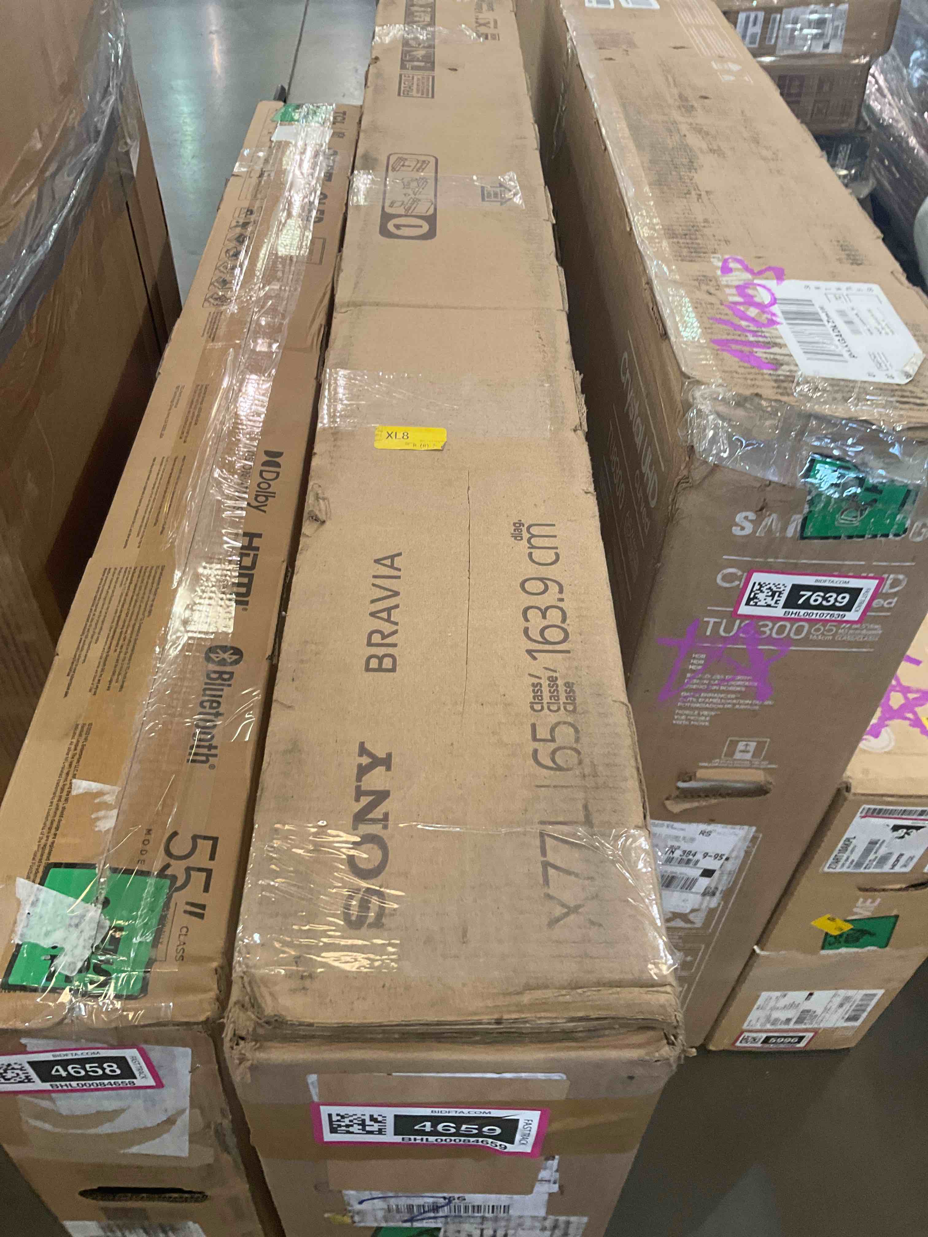 https://s3.amazonaws.com/lotting-images-prod/bidfta/BHL00084659_1696615202984.jpeg