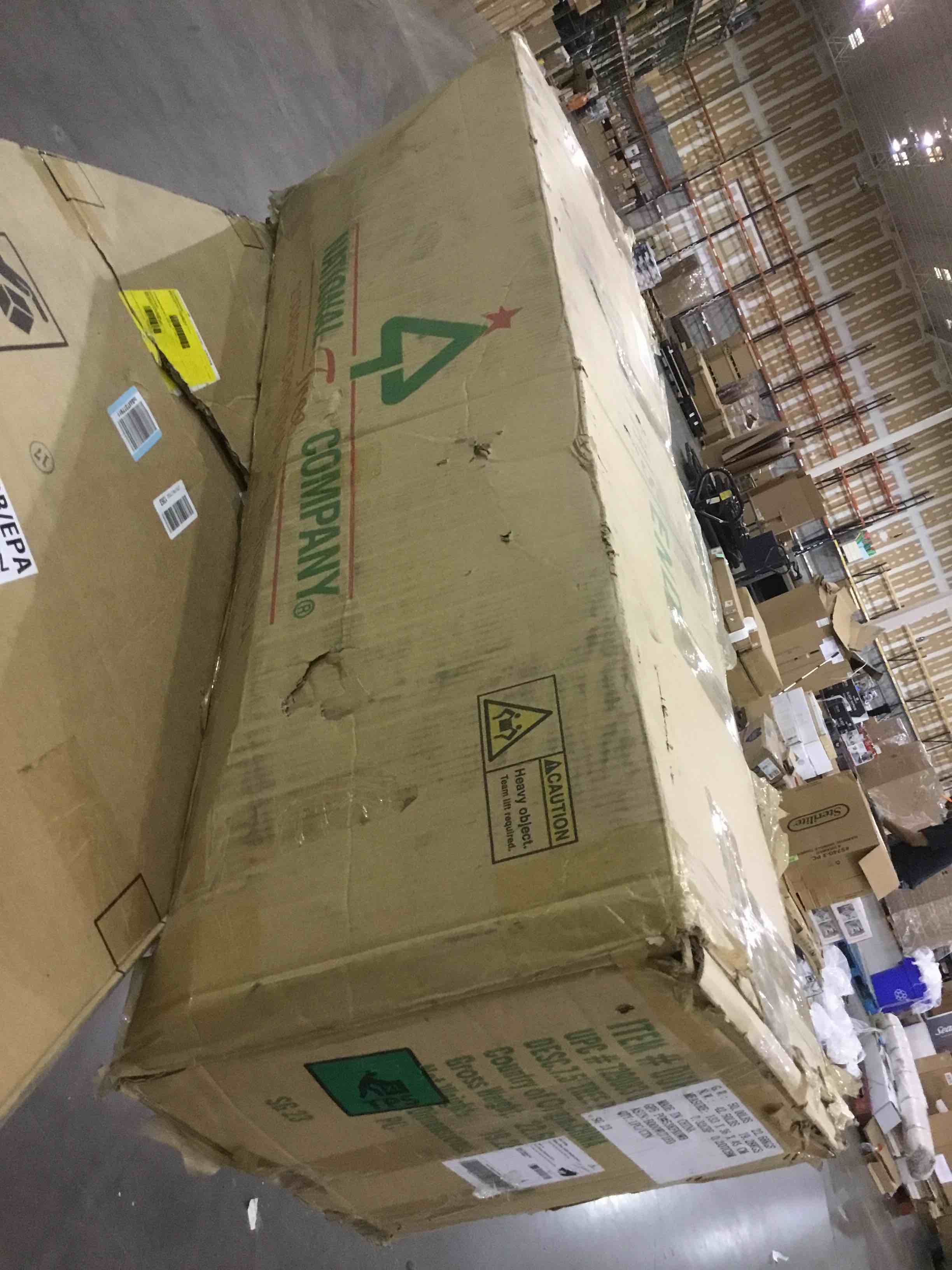 https://s3.amazonaws.com/lotting-images-prod/bidfta/BHL00084972_1700582843877.jpeg