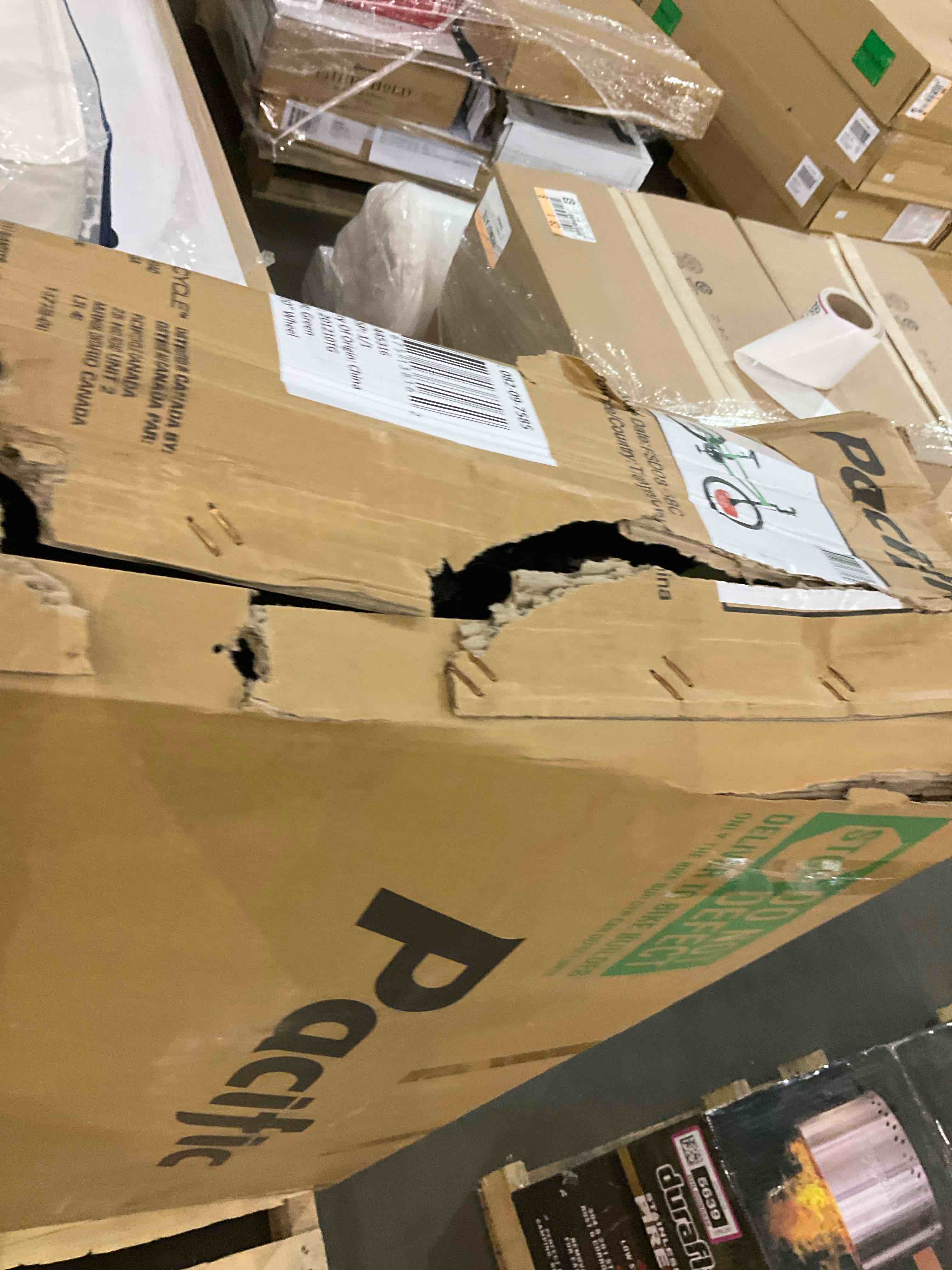 https://s3.amazonaws.com/lotting-images-prod/bidfta/BHL00085641_1701479041919.jpeg