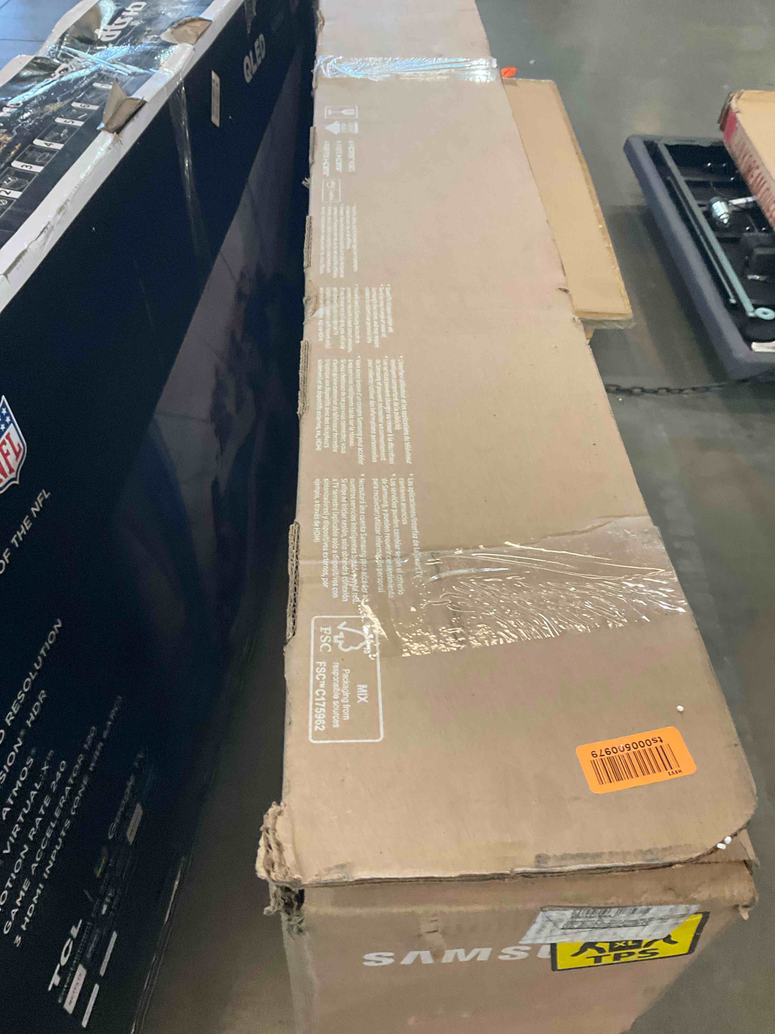https://s3.amazonaws.com/lotting-images-prod/bidfta/BHL00085822_1705940332259.jpeg