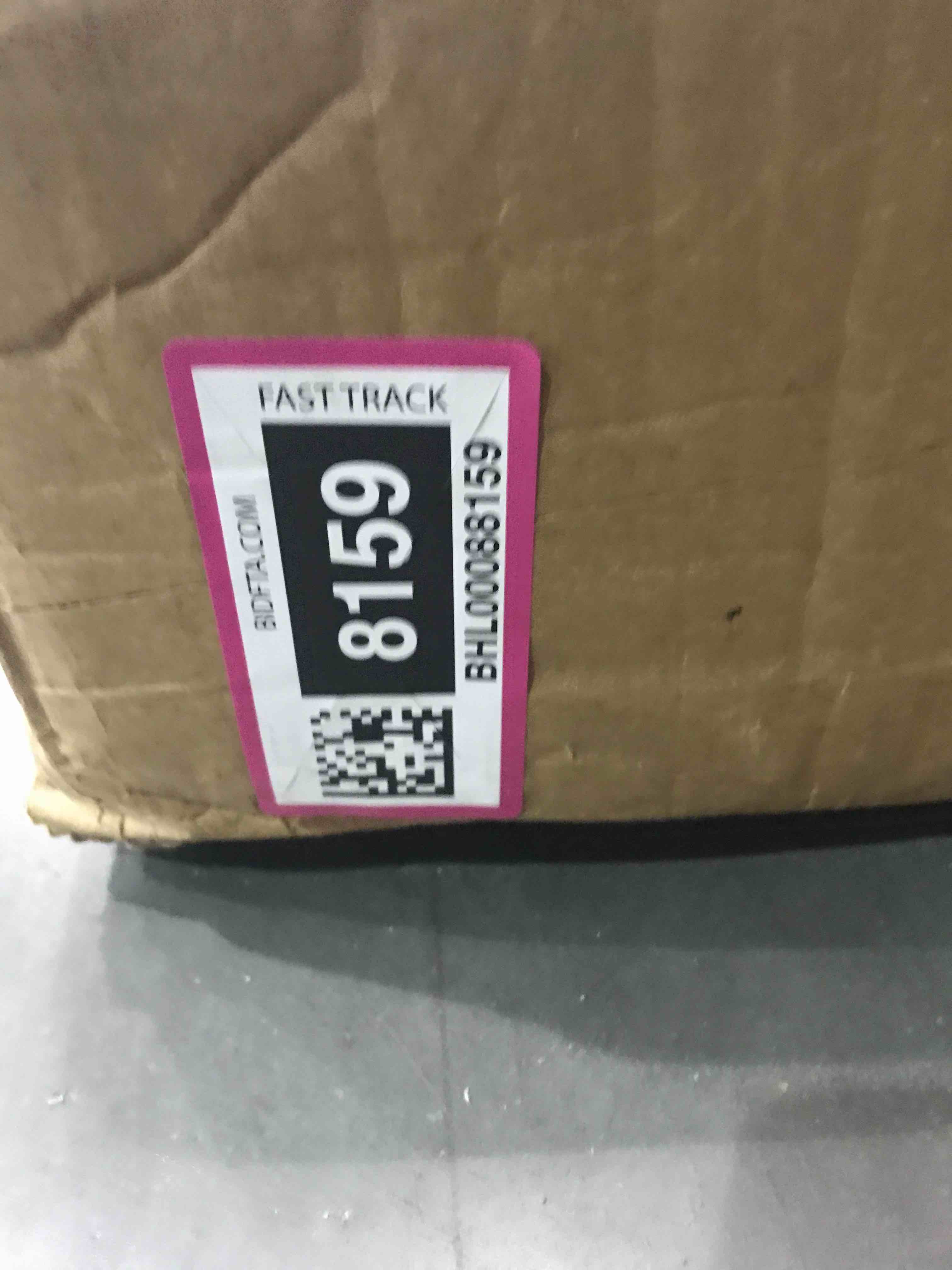 https://s3.amazonaws.com/lotting-images-prod/bidfta/BHL00088159_1697632159977.jpeg