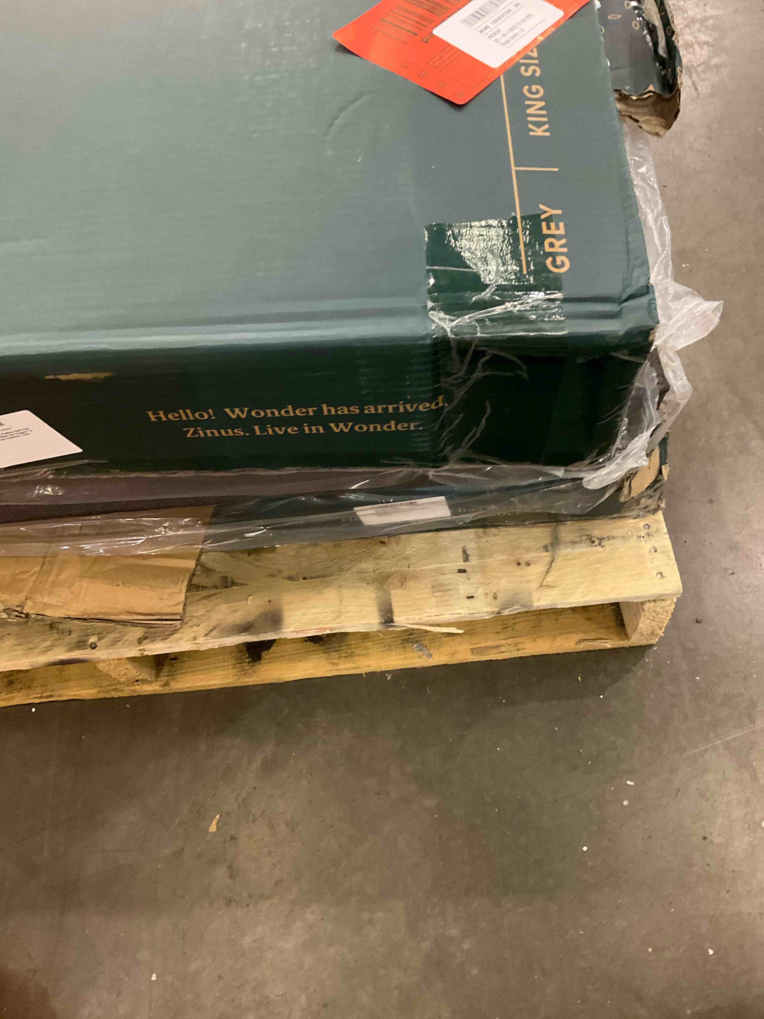 https://s3.amazonaws.com/lotting-images-prod/bidfta/BHL00088214_1699380158800.jpeg
