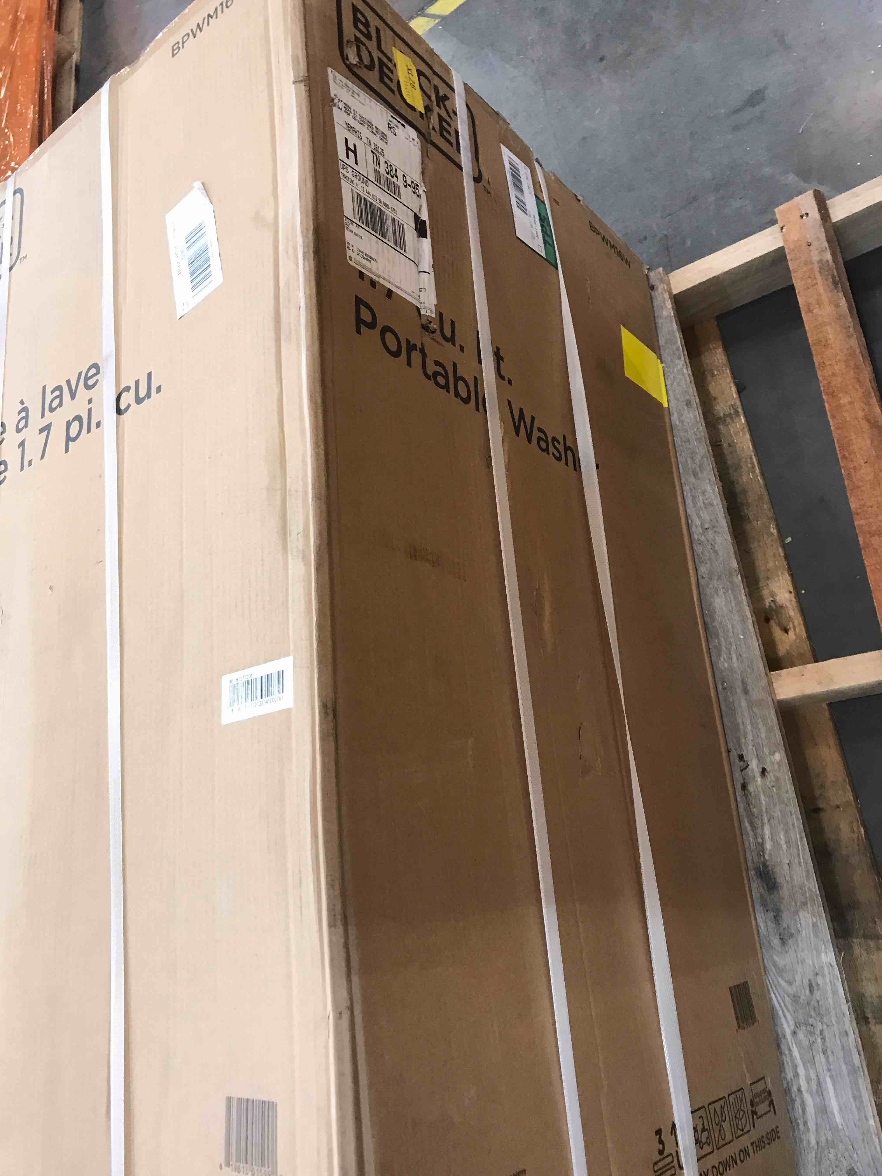 https://s3.amazonaws.com/lotting-images-prod/bidfta/BHL00090369_1696351630376.jpeg