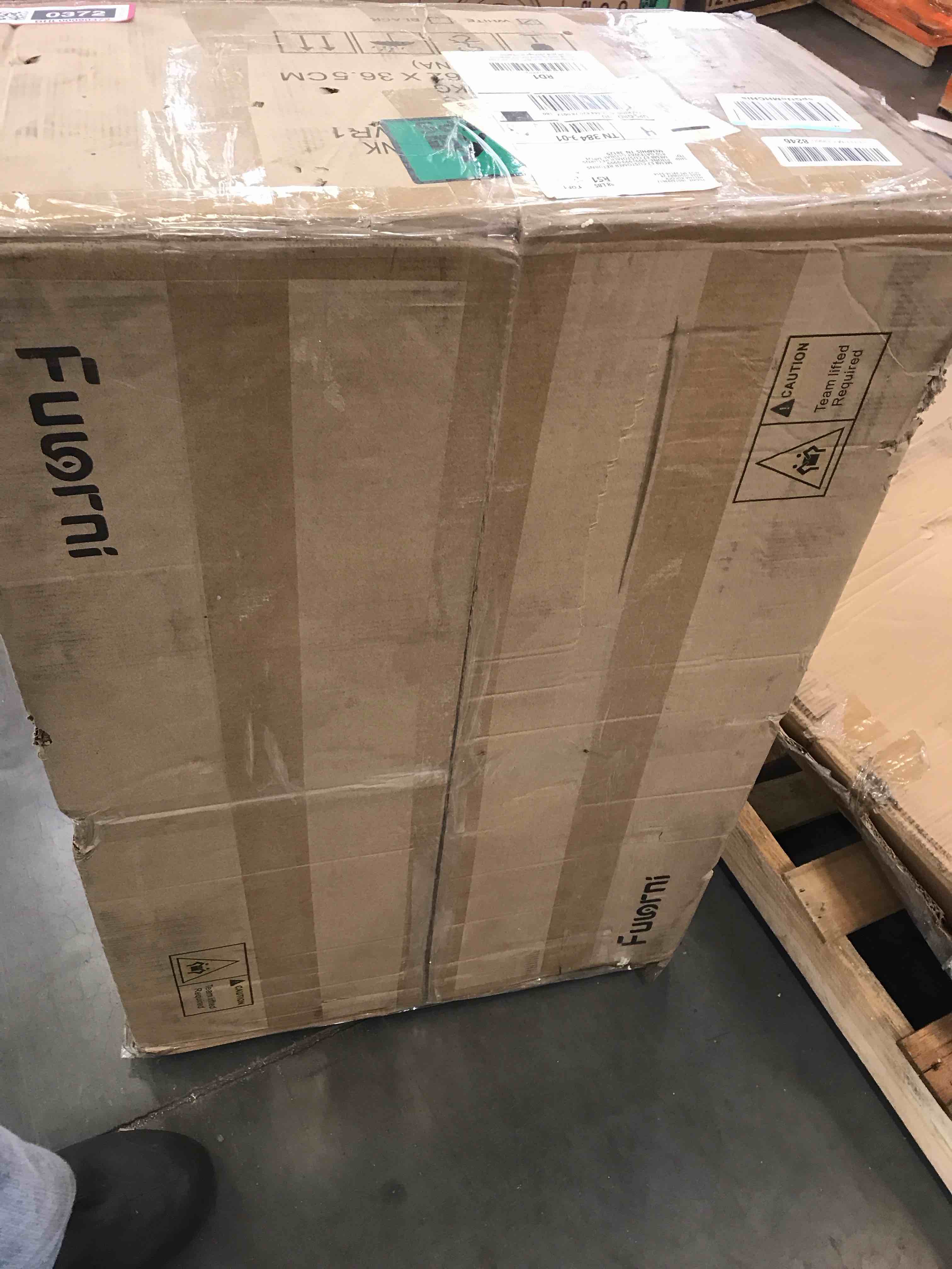 https://s3.amazonaws.com/lotting-images-prod/bidfta/BHL00090372_1696352094913.jpeg