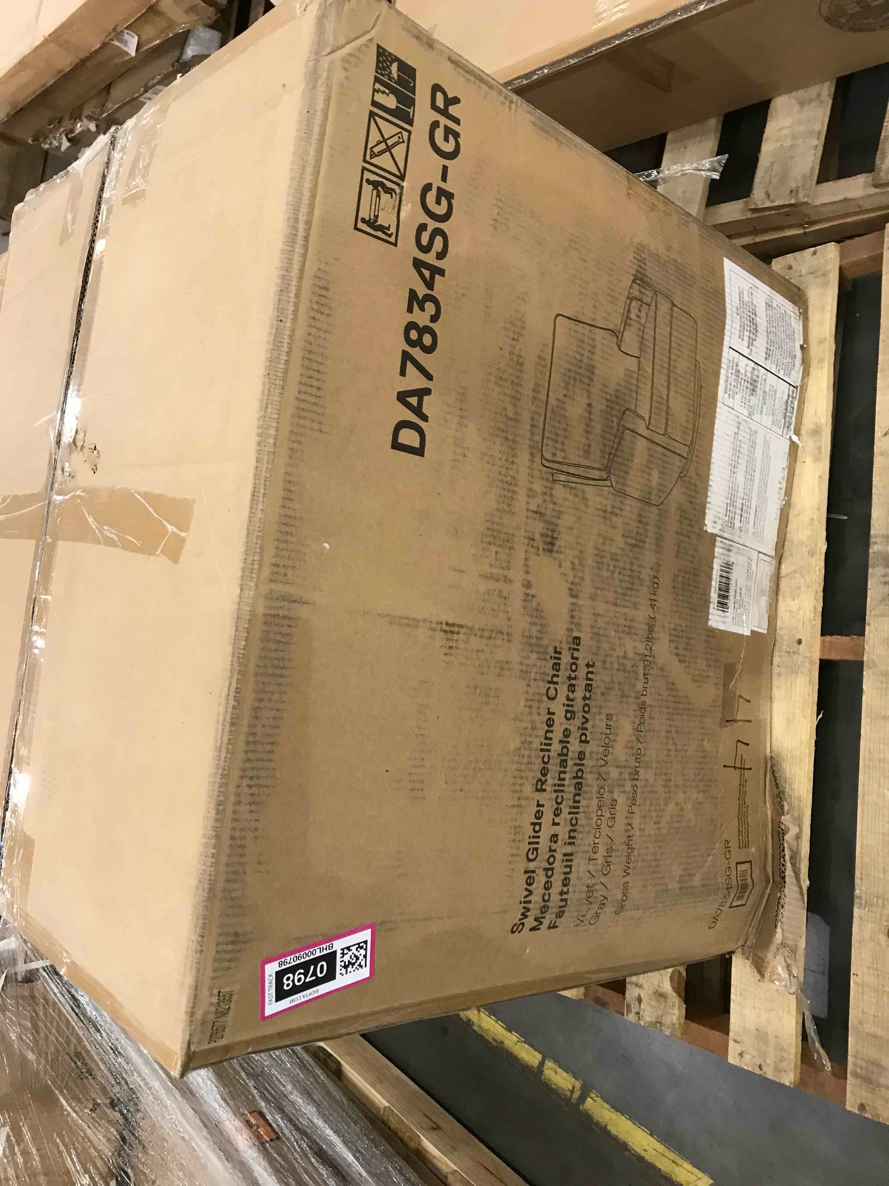 https://s3.amazonaws.com/lotting-images-prod/bidfta/BHL00090798_1694707035650.jpeg