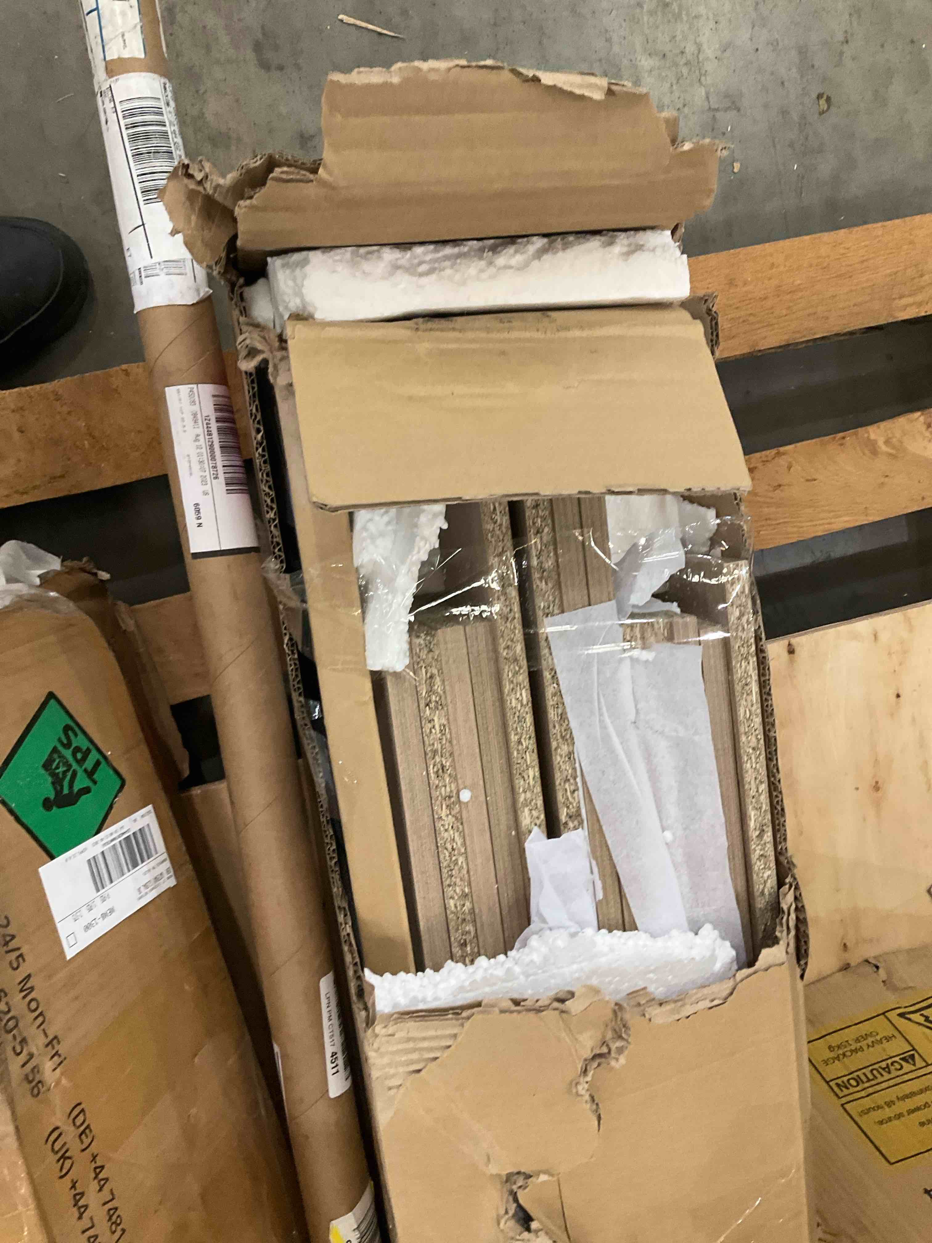 https://s3.amazonaws.com/lotting-images-prod/bidfta/BHL00090973_1696015487997.jpeg