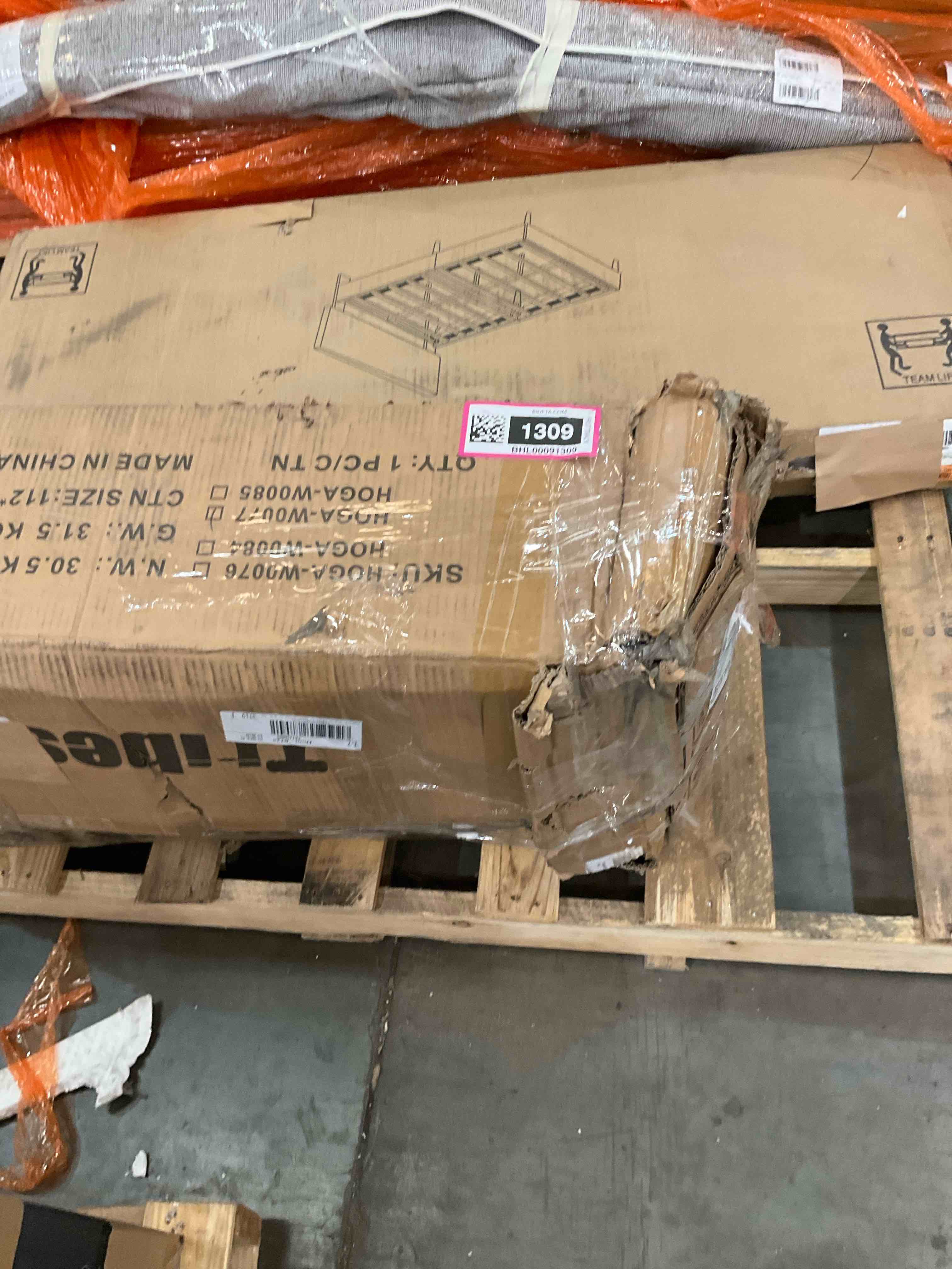 https://s3.amazonaws.com/lotting-images-prod/bidfta/BHL00091309_1695827606535.jpeg