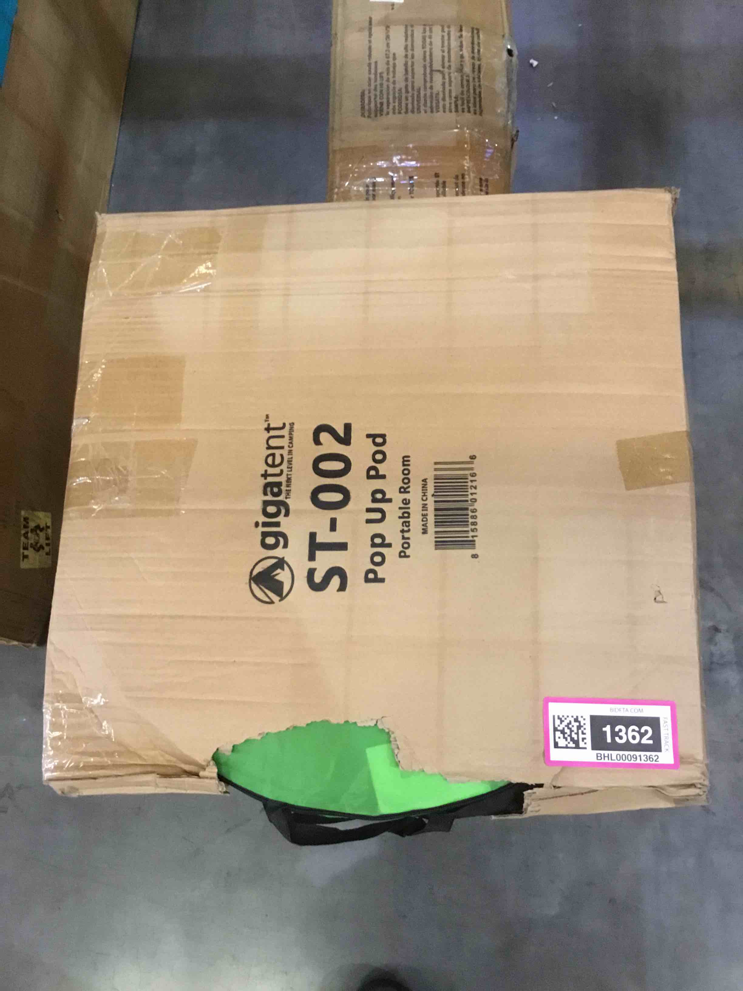 https://s3.amazonaws.com/lotting-images-prod/bidfta/BHL00091362_1696261807477.jpeg