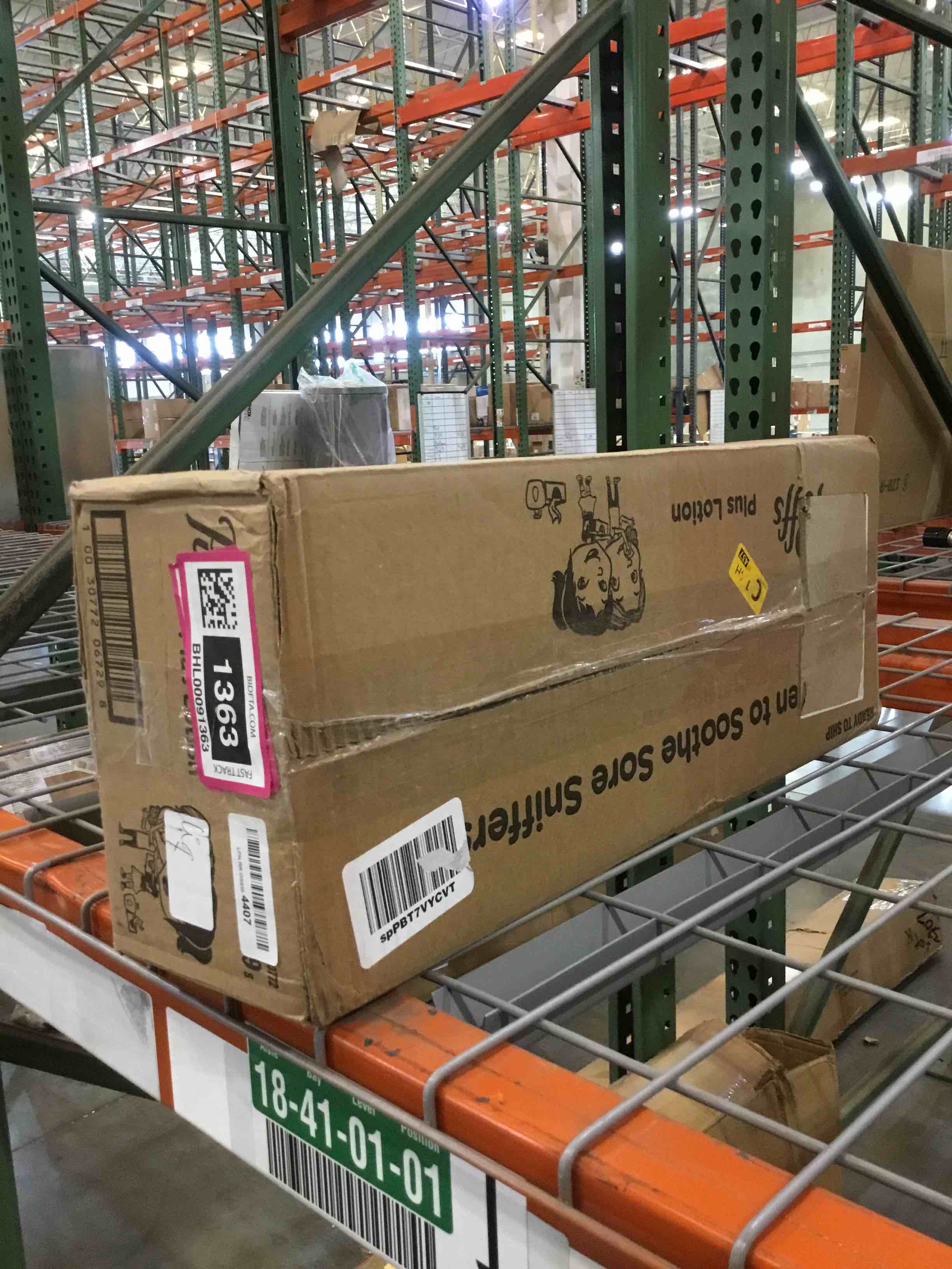 https://s3.amazonaws.com/lotting-images-prod/bidfta/BHL00091363_1696262021050.jpeg