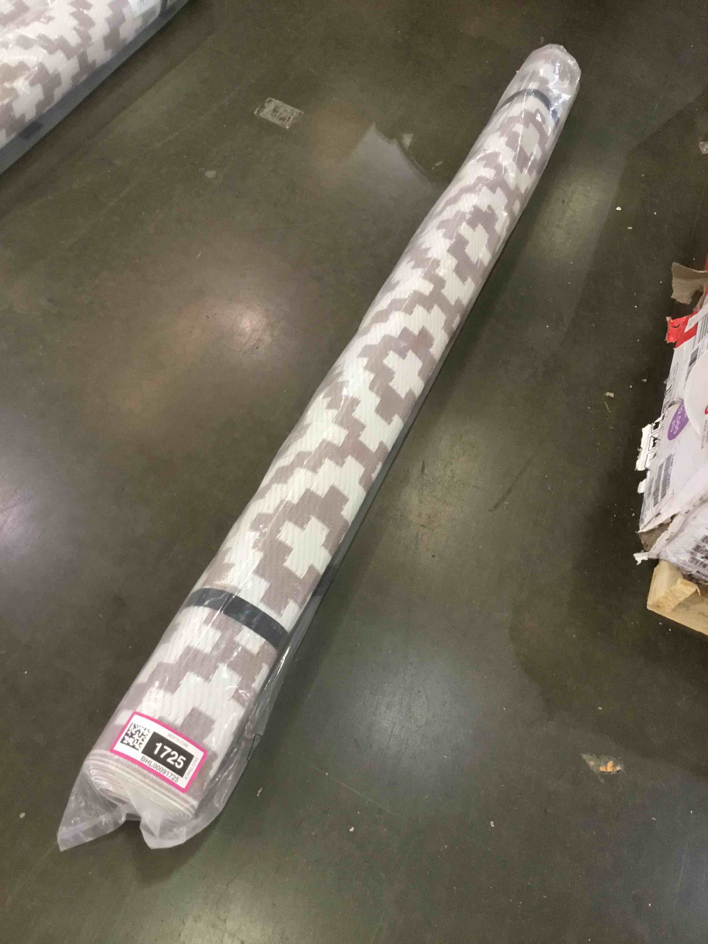 Green Decore Reversible Nirvana Outdoor Rug, Waterproof, Fade Resistant, Modern Large Floor Mats for Patios,Decks, Garden and Outdoors, Beach, Camping, Picnic - (Taupe/White, 6 X 9 ft)