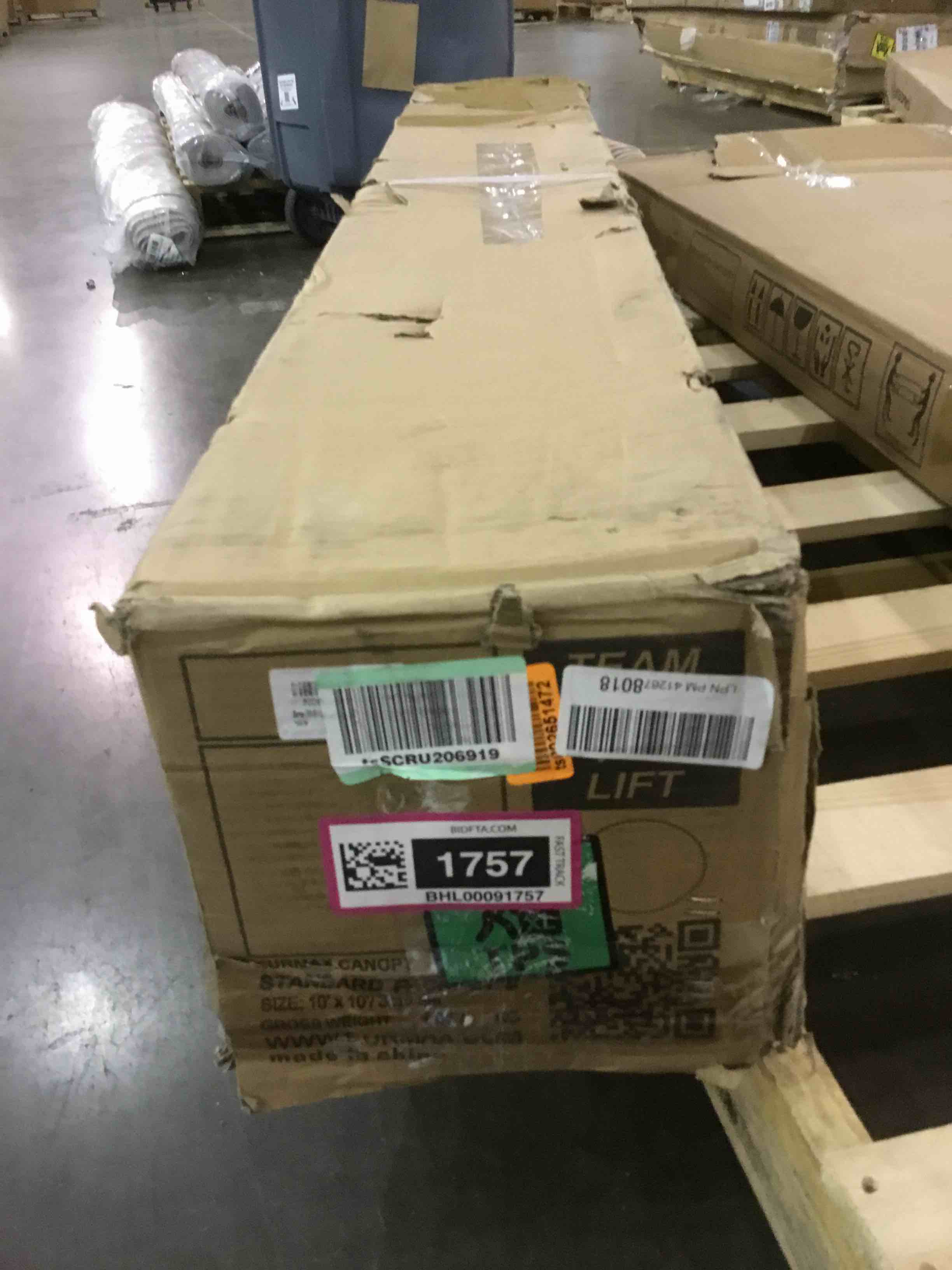 Eurmax 10 x 10 Pop up Canopy Commercial Pop Up Canopy Tent Outdoor Party Canopies with 4 Removable Zippered Sidewalls and Roller Bag with 4 Canopy Sand Bags & 24 Squre Ft Extended Awning(White)