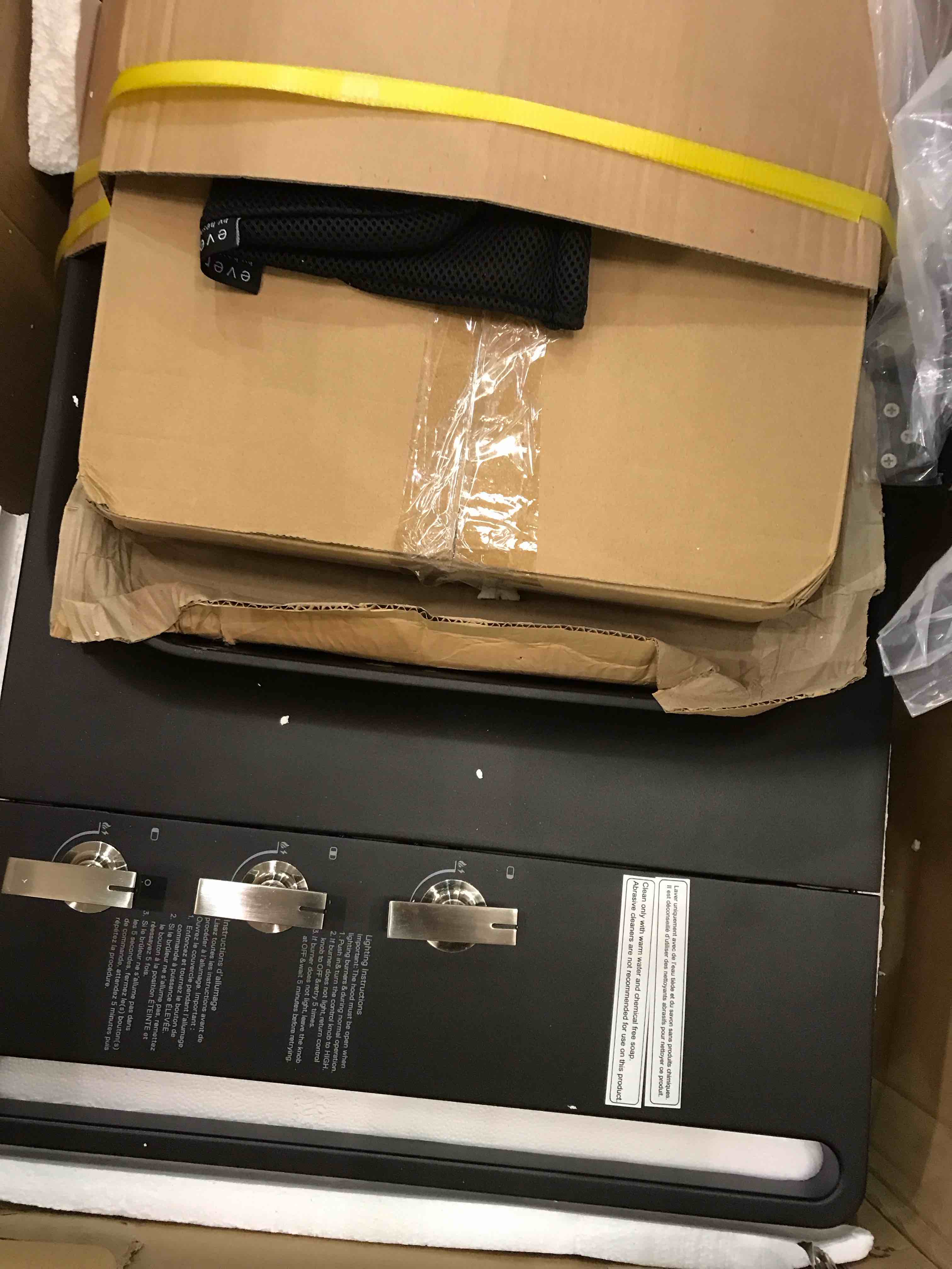 https://s3.amazonaws.com/lotting-images-prod/bidfta/BHL00091908_1699379696690.jpeg