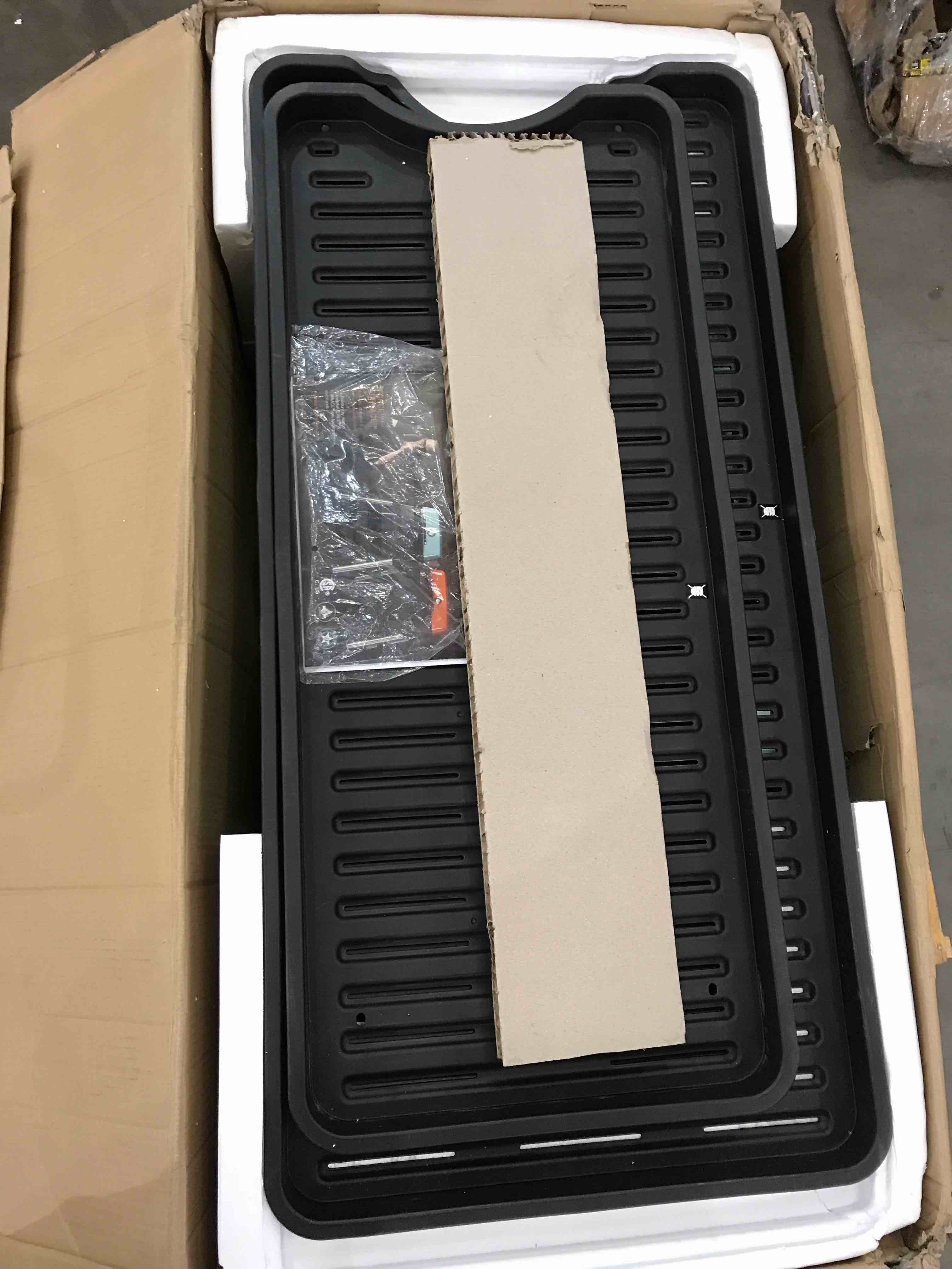 https://s3.amazonaws.com/lotting-images-prod/bidfta/BHL00091908_1699379748517.jpeg