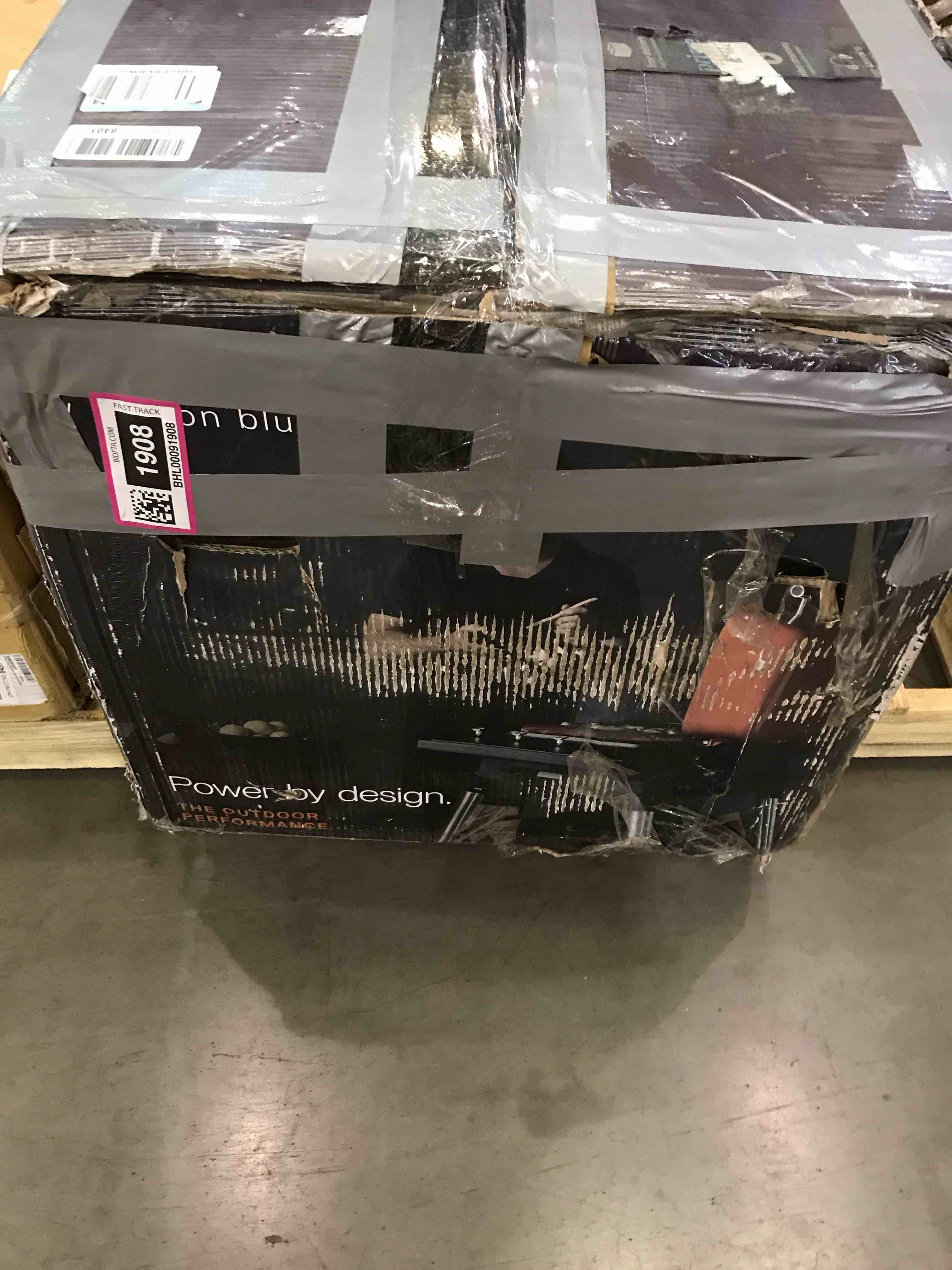 https://s3.amazonaws.com/lotting-images-prod/bidfta/BHL00091908_1699379826939.jpeg