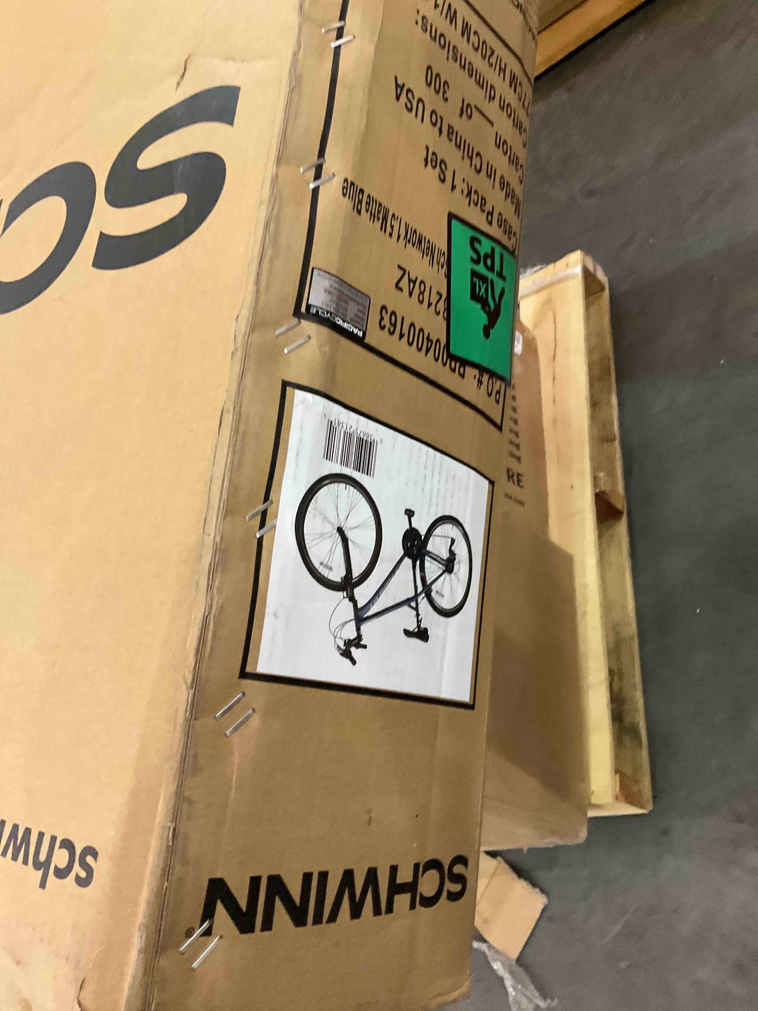 https://s3.amazonaws.com/lotting-images-prod/bidfta/BHL00092072_1695043686305.jpeg