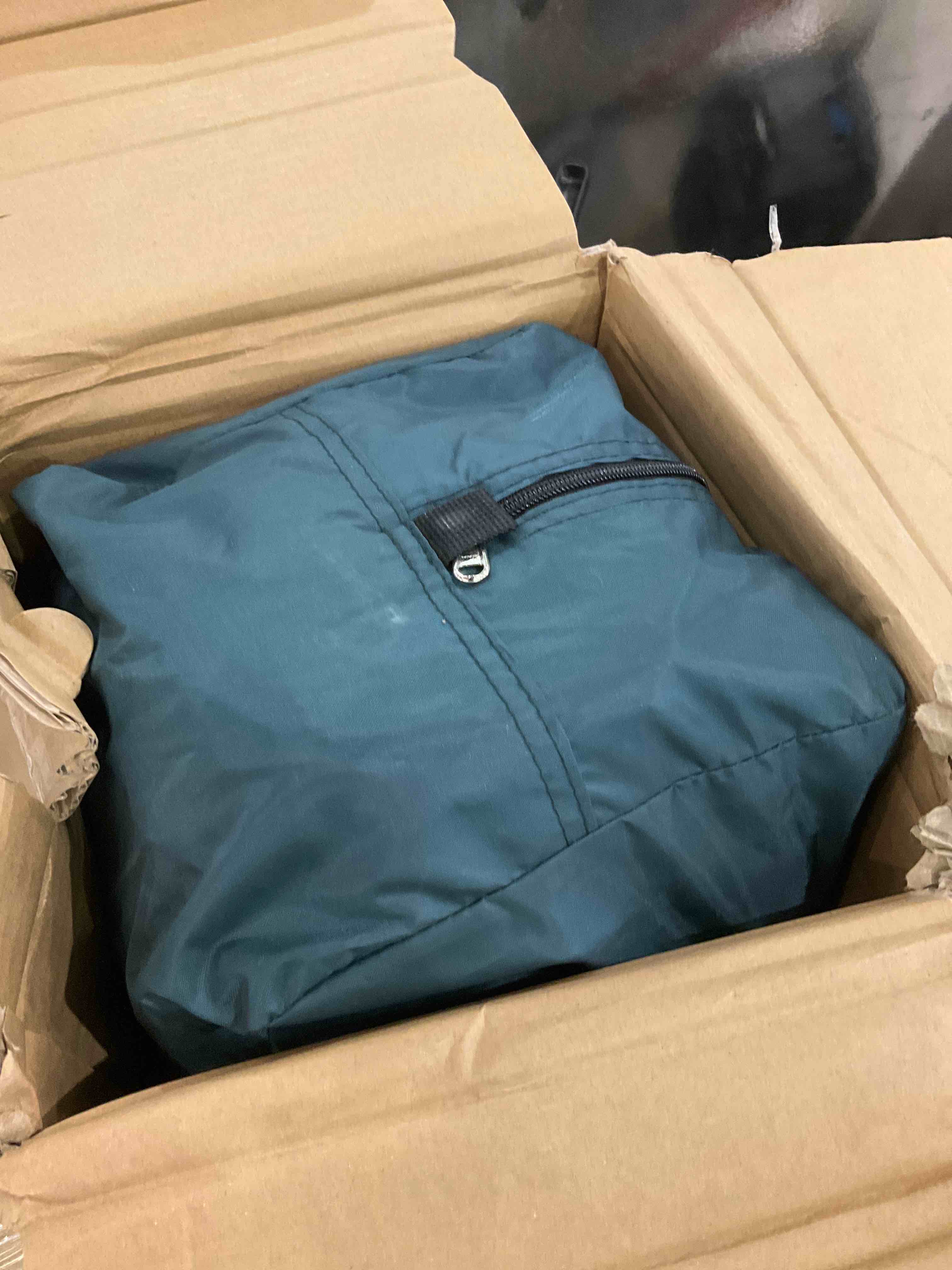 https://s3.amazonaws.com/lotting-images-prod/bidfta/BHL00092093_1695048908209.jpeg