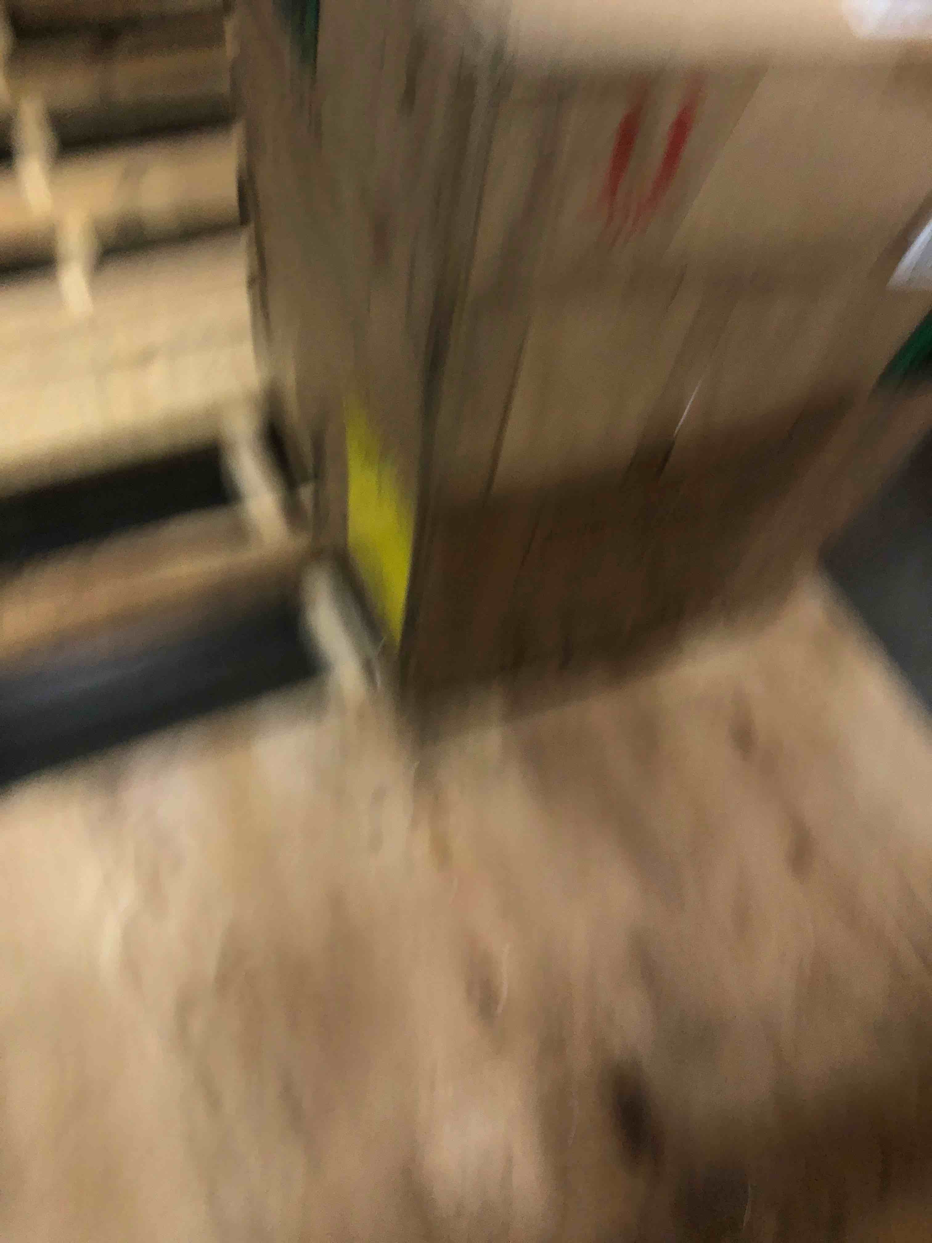 https://s3.amazonaws.com/lotting-images-prod/bidfta/BHL00092514_1694530501634.jpeg