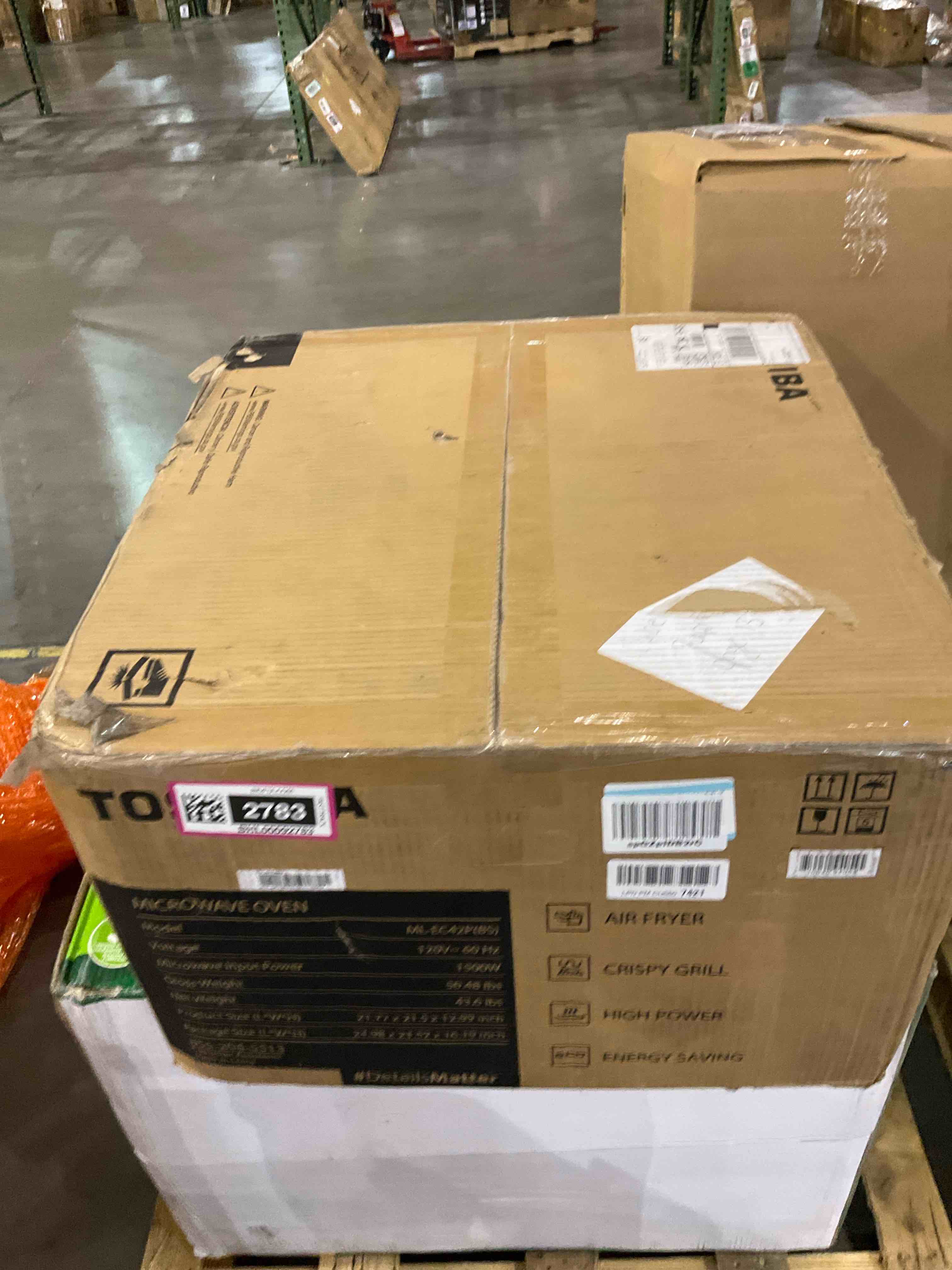 https://s3.amazonaws.com/lotting-images-prod/bidfta/BHL00092783_1695640664132.jpeg