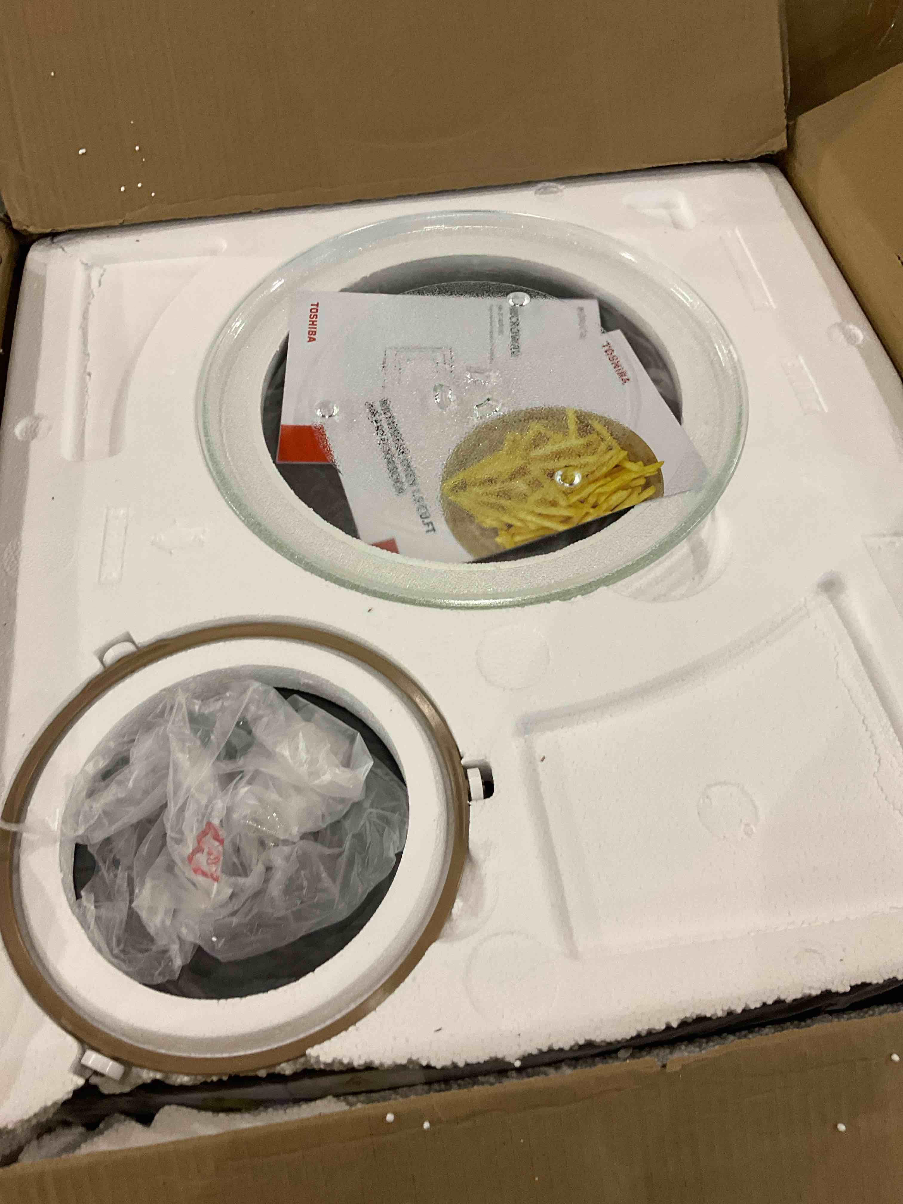 https://s3.amazonaws.com/lotting-images-prod/bidfta/BHL00092783_1695640710181.jpeg