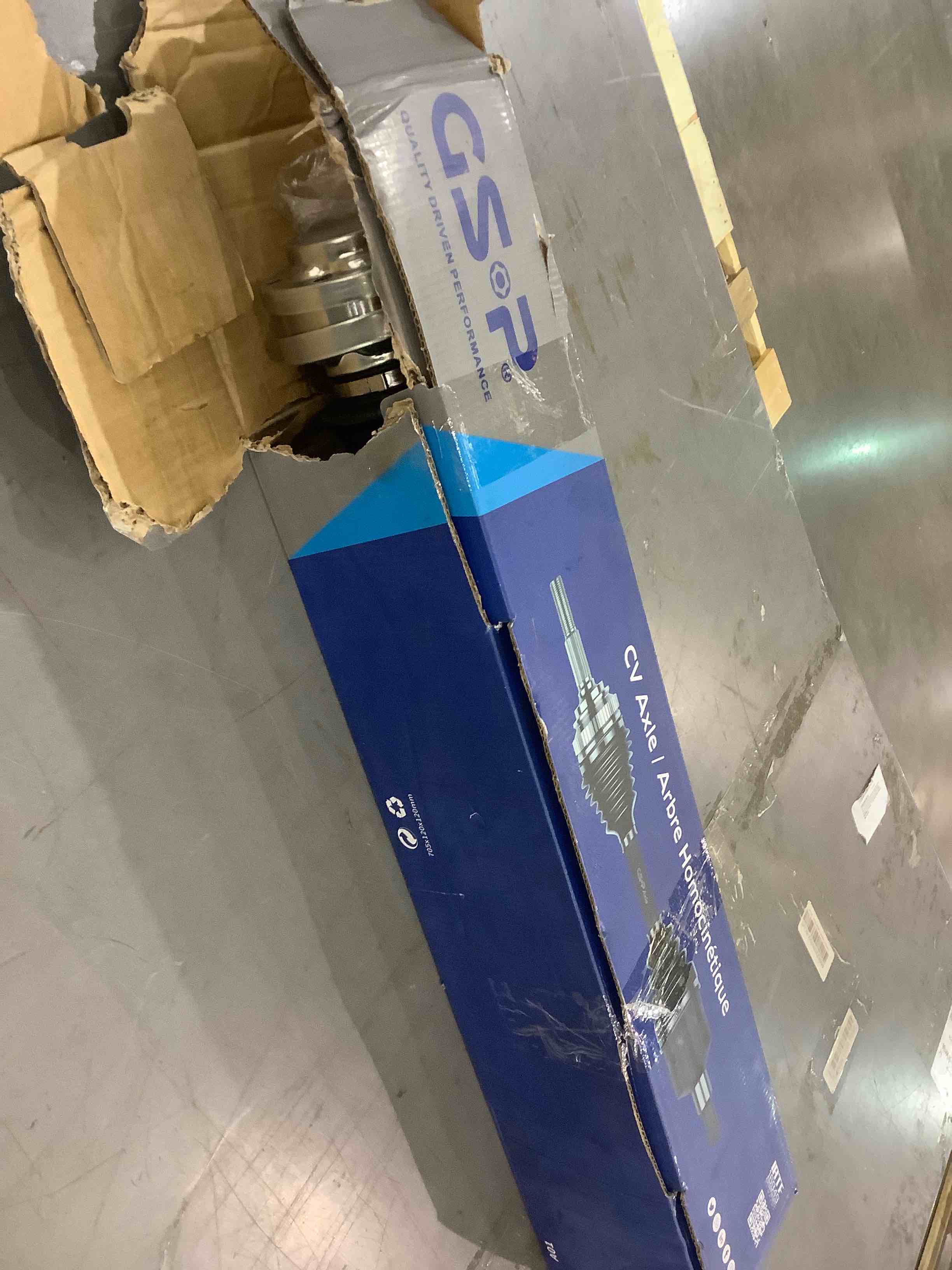 https://s3.amazonaws.com/lotting-images-prod/bidfta/BHL00093033_1694609017762.jpeg