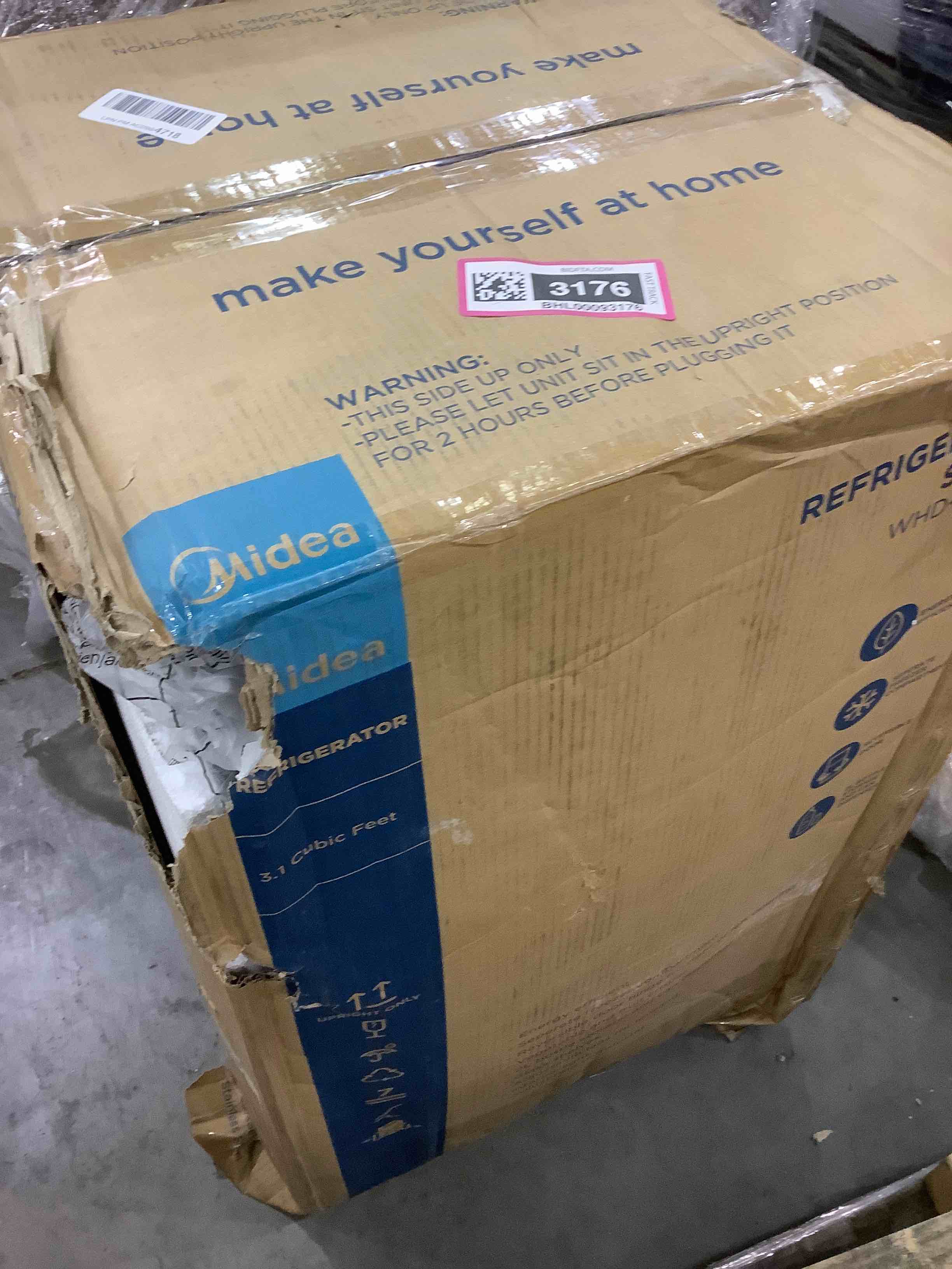 https://s3.amazonaws.com/lotting-images-prod/bidfta/BHL00093176_1694697782220.jpeg