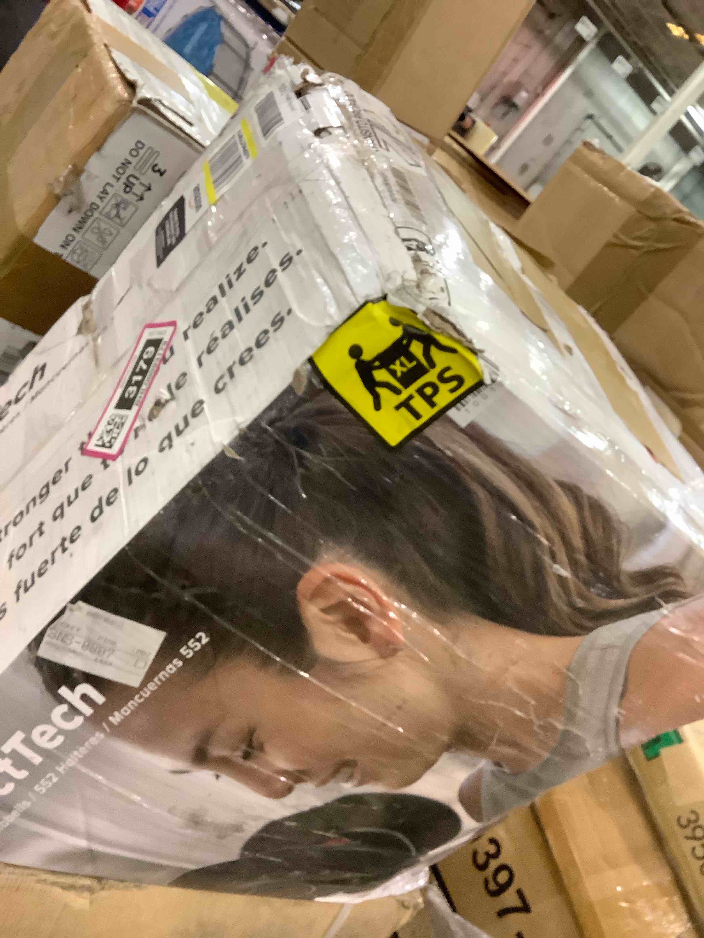 https://s3.amazonaws.com/lotting-images-prod/bidfta/BHL00093179_1694698304630.jpeg