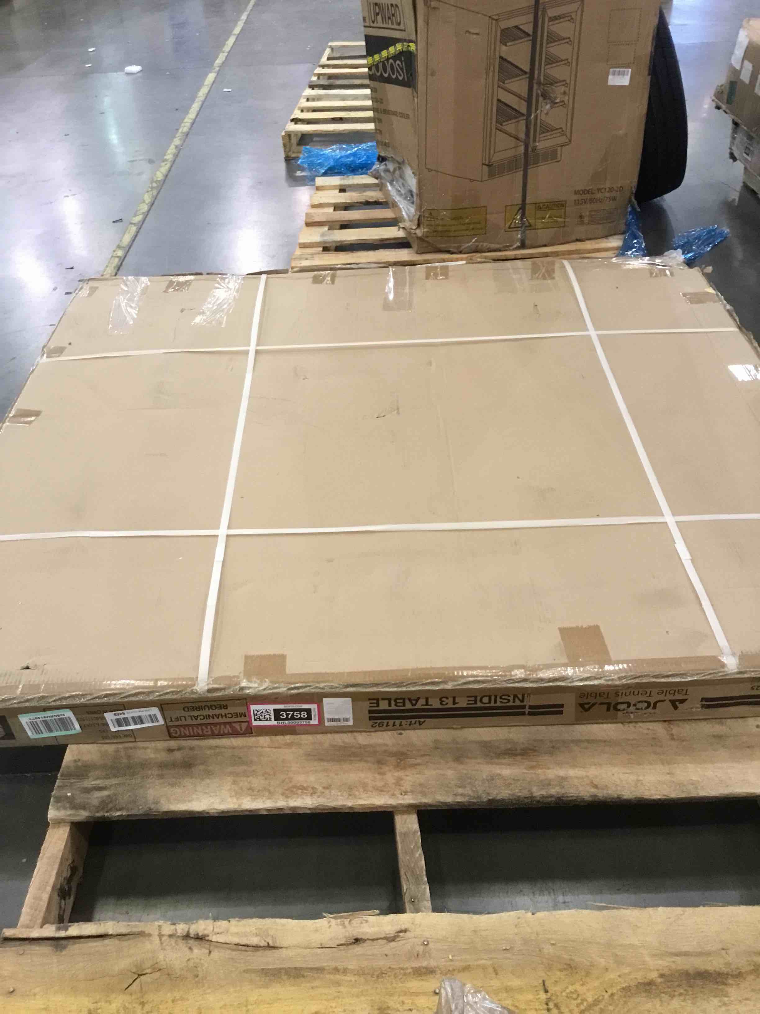 https://s3.amazonaws.com/lotting-images-prod/bidfta/BHL00093758_1694460283801.jpeg