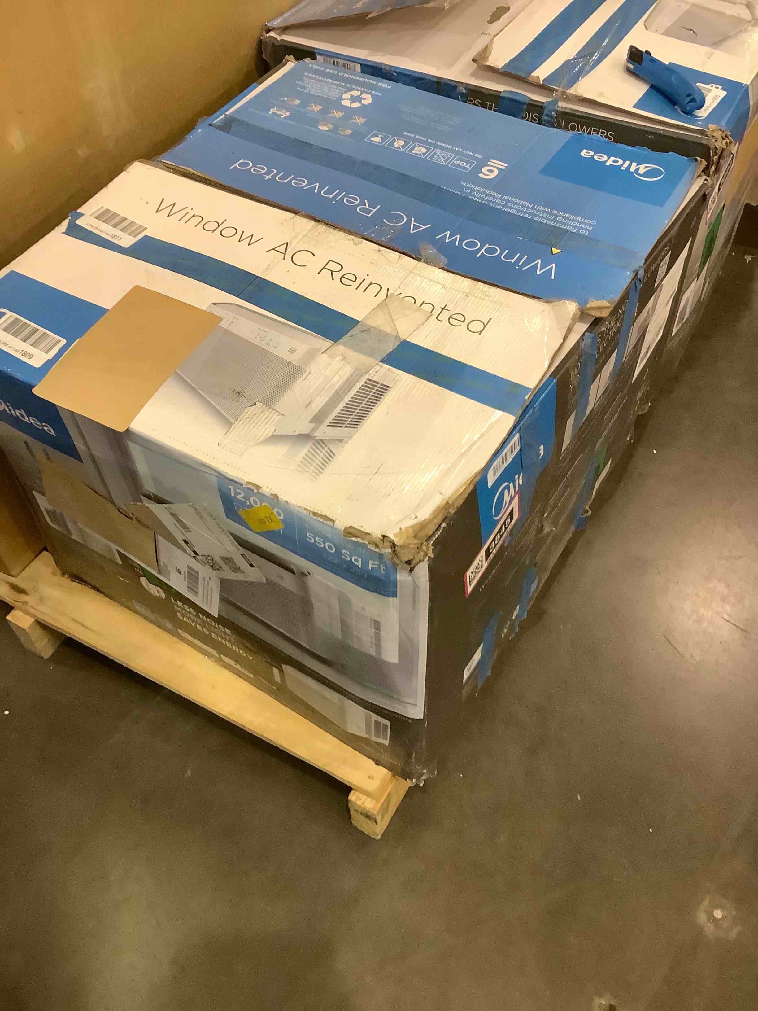 https://s3.amazonaws.com/lotting-images-prod/bidfta/BHL00093845_1695041416605.jpeg