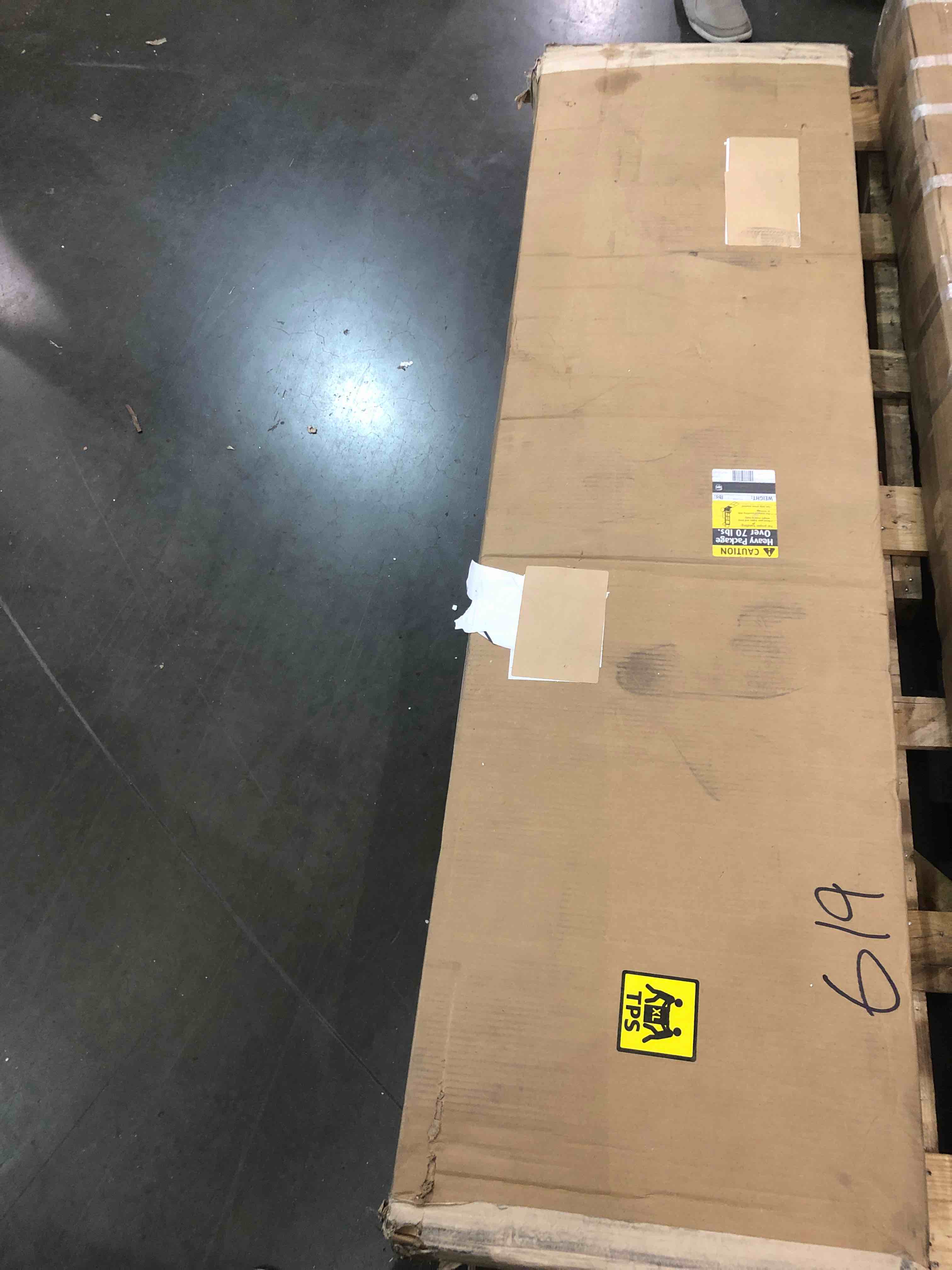 https://s3.amazonaws.com/lotting-images-prod/bidfta/BHL00094307_1694545791072.jpeg