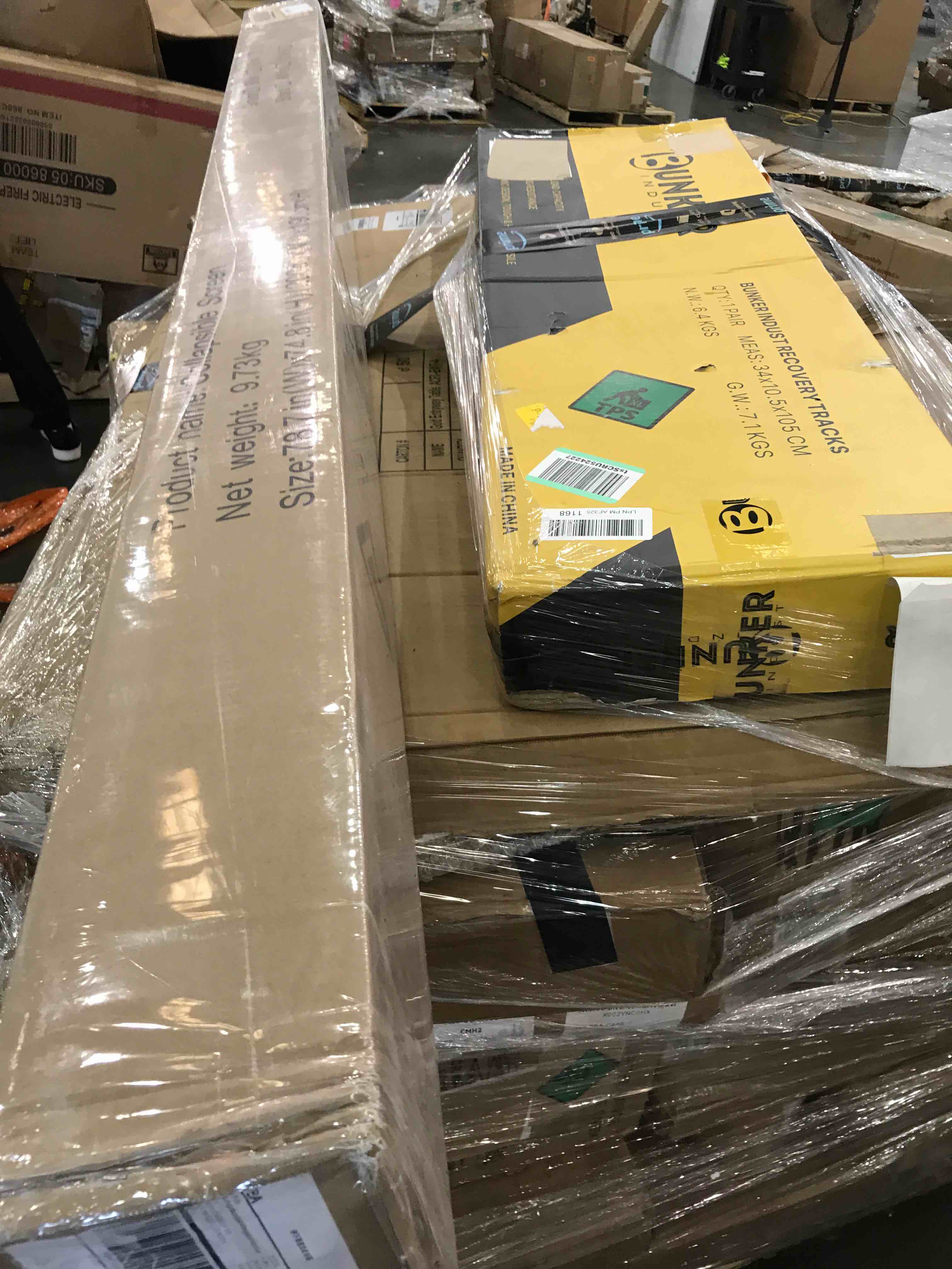 https://s3.amazonaws.com/lotting-images-prod/bidfta/BHL00094332_1694615245093.jpeg