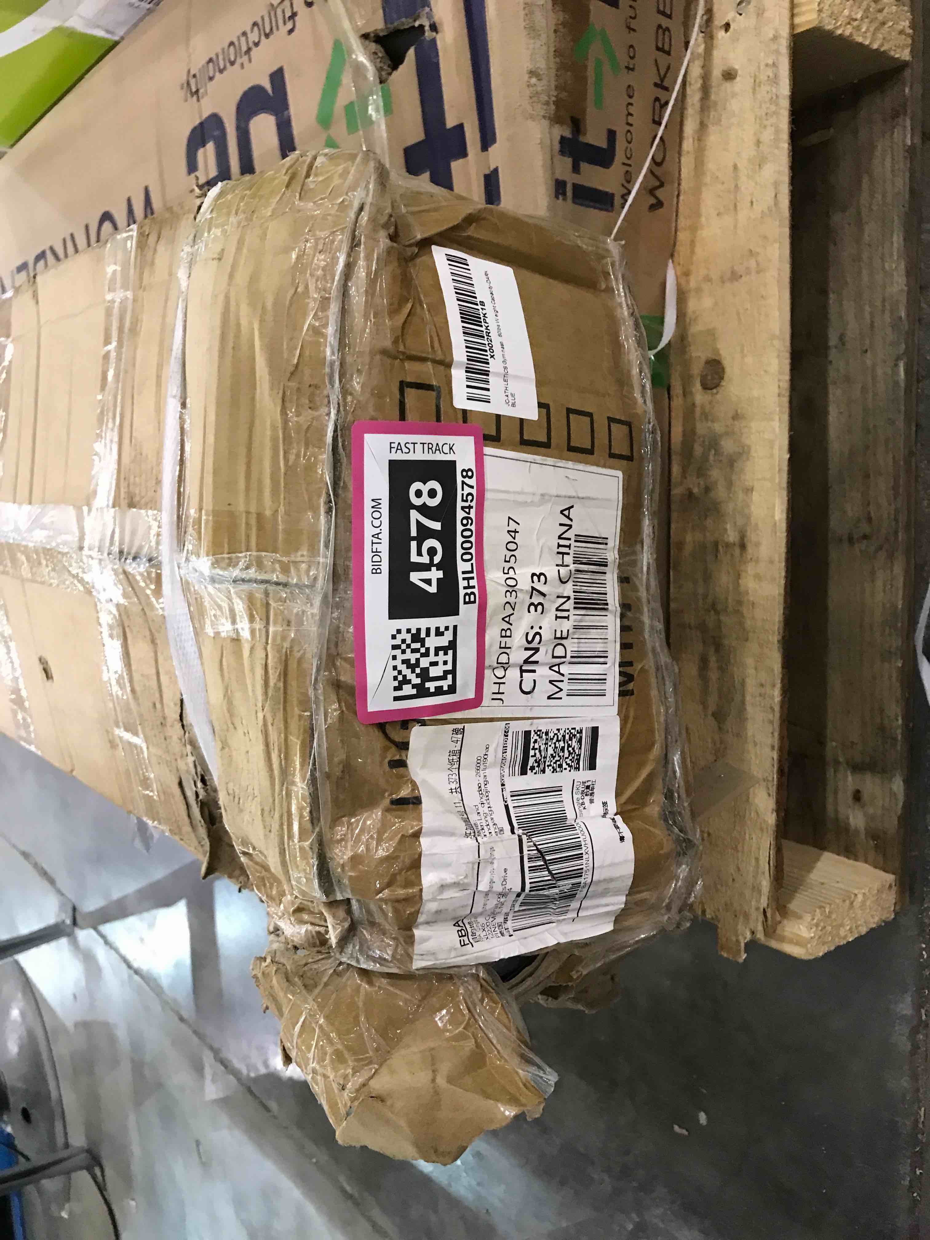 https://s3.amazonaws.com/lotting-images-prod/bidfta/BHL00094578_1693485622302.jpeg