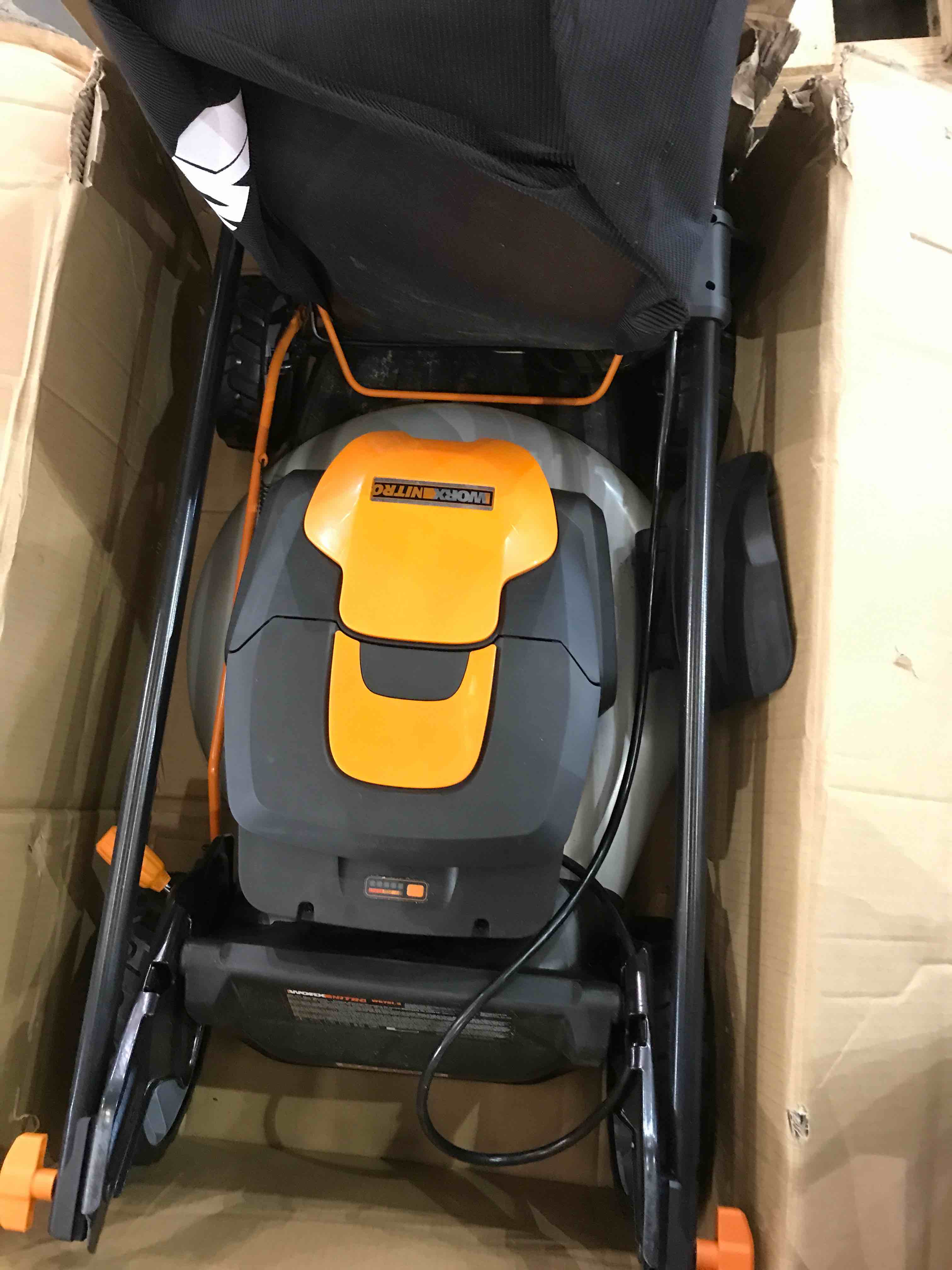 https://s3.amazonaws.com/lotting-images-prod/bidfta/BHL00094579_1693485747633.jpeg