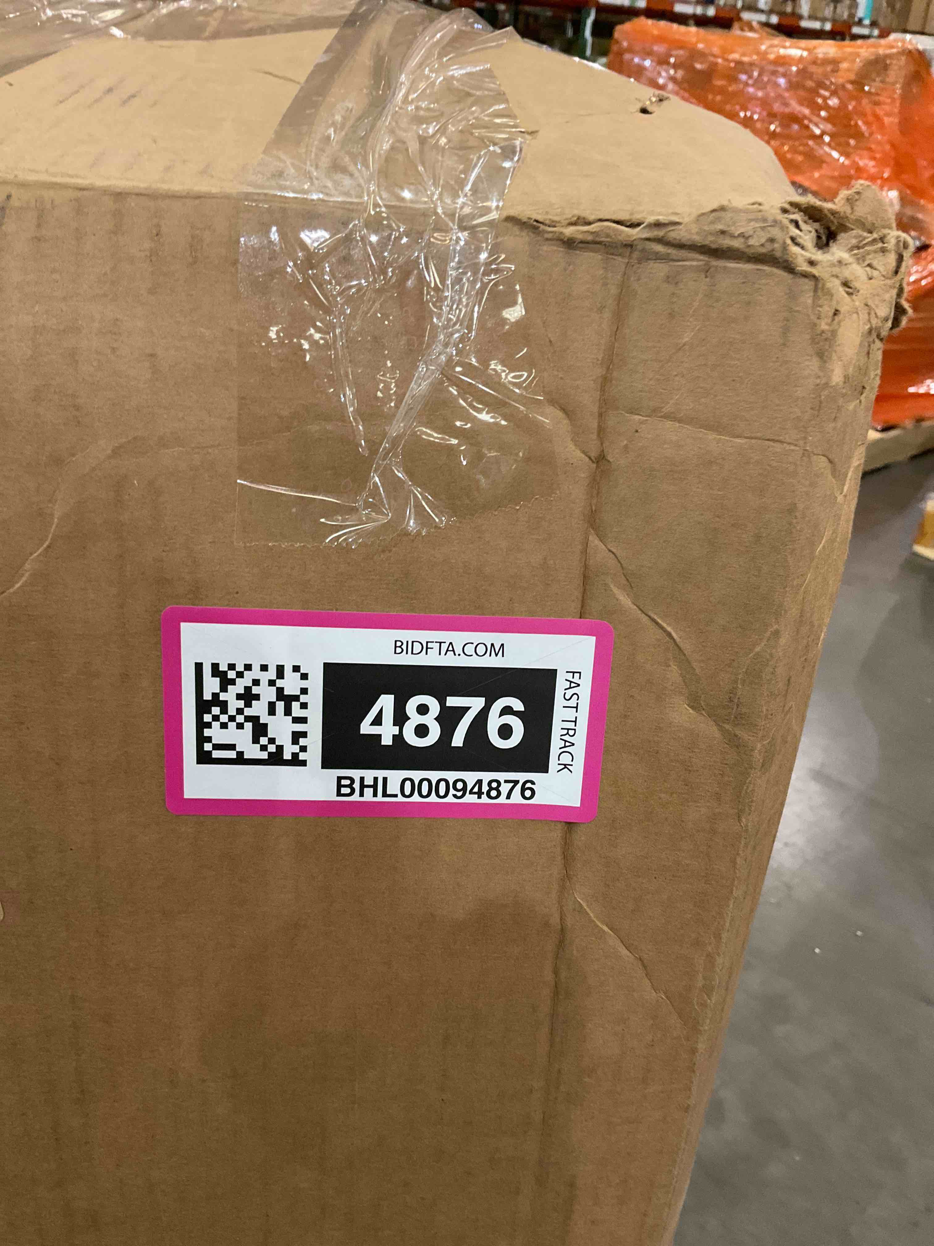 https://s3.amazonaws.com/lotting-images-prod/bidfta/BHL00094876_1695046754283.jpeg