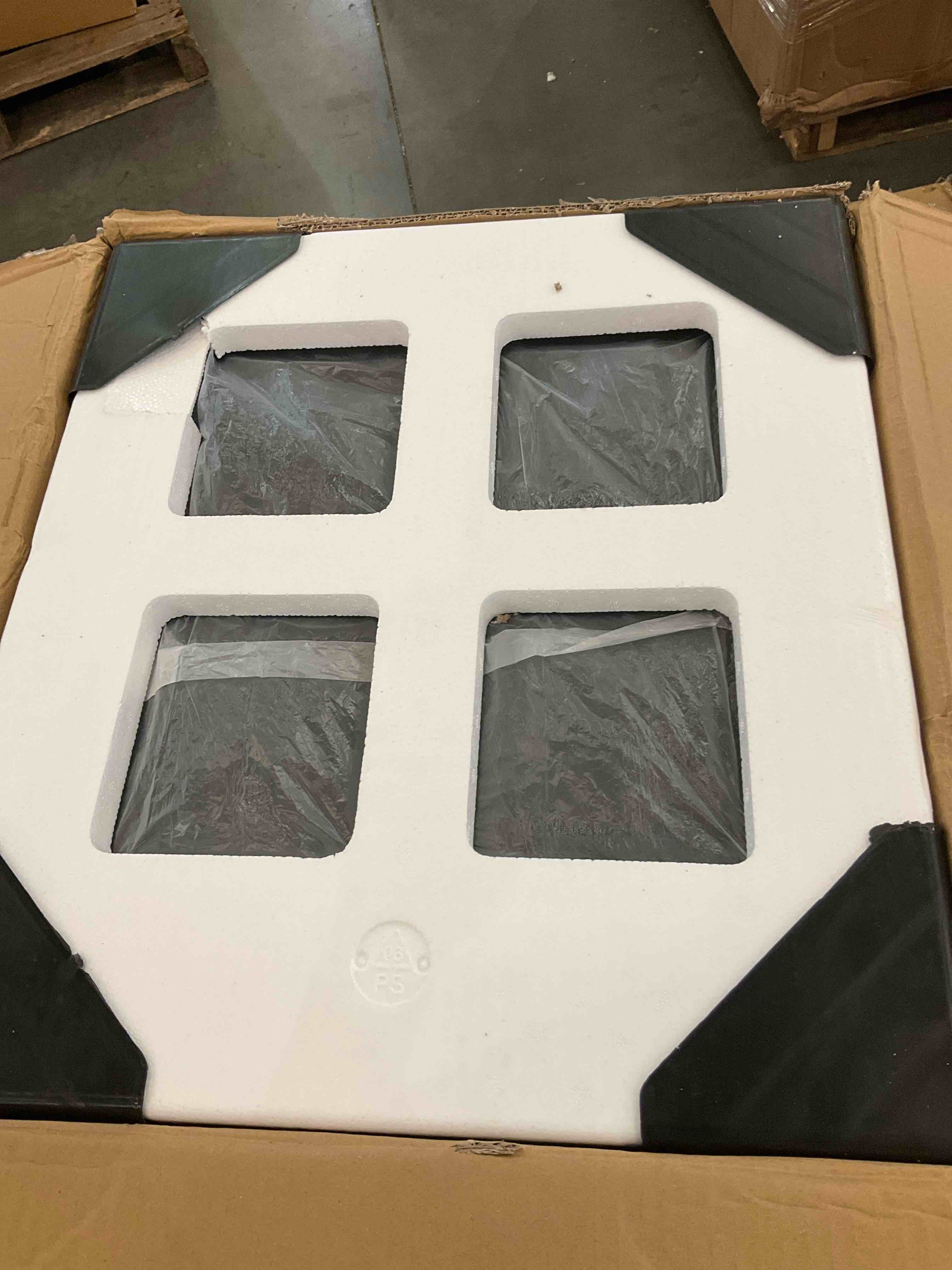 https://s3.amazonaws.com/lotting-images-prod/bidfta/BHL00094961_1695827451680.jpeg
