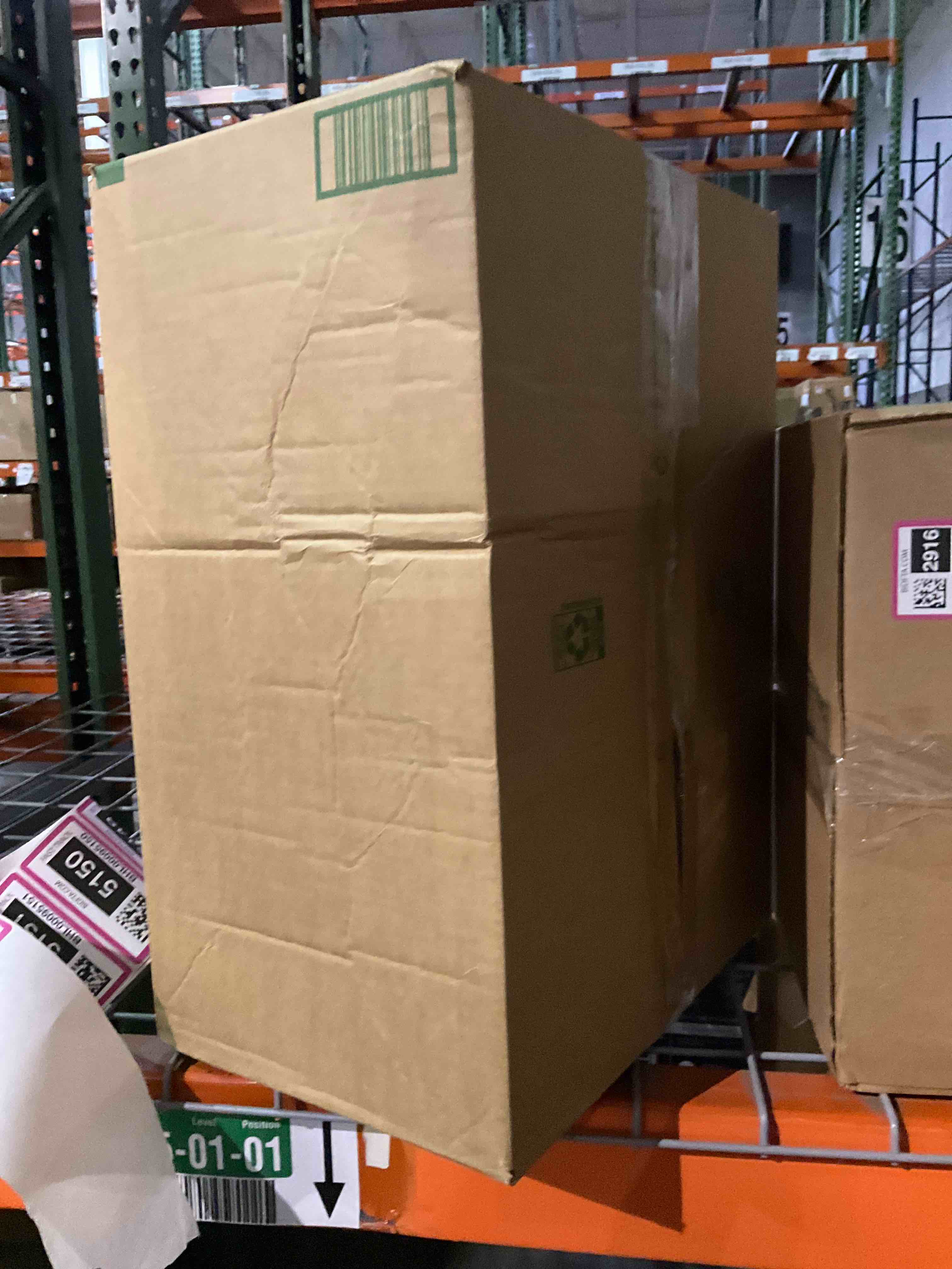 https://s3.amazonaws.com/lotting-images-prod/bidfta/BHL00095142_1695036603108.jpeg