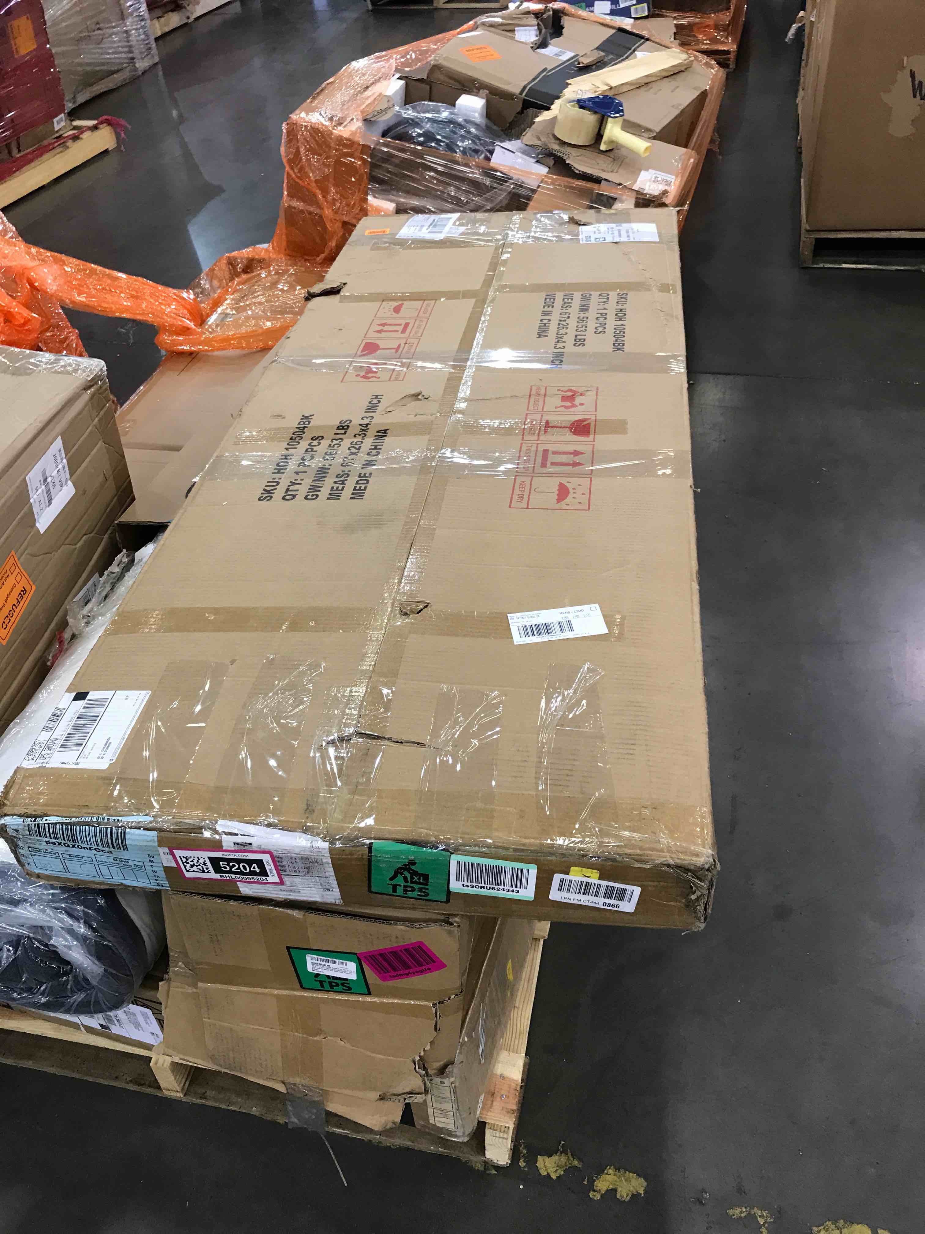 https://s3.amazonaws.com/lotting-images-prod/bidfta/BHL00095204_1695827339409.jpeg