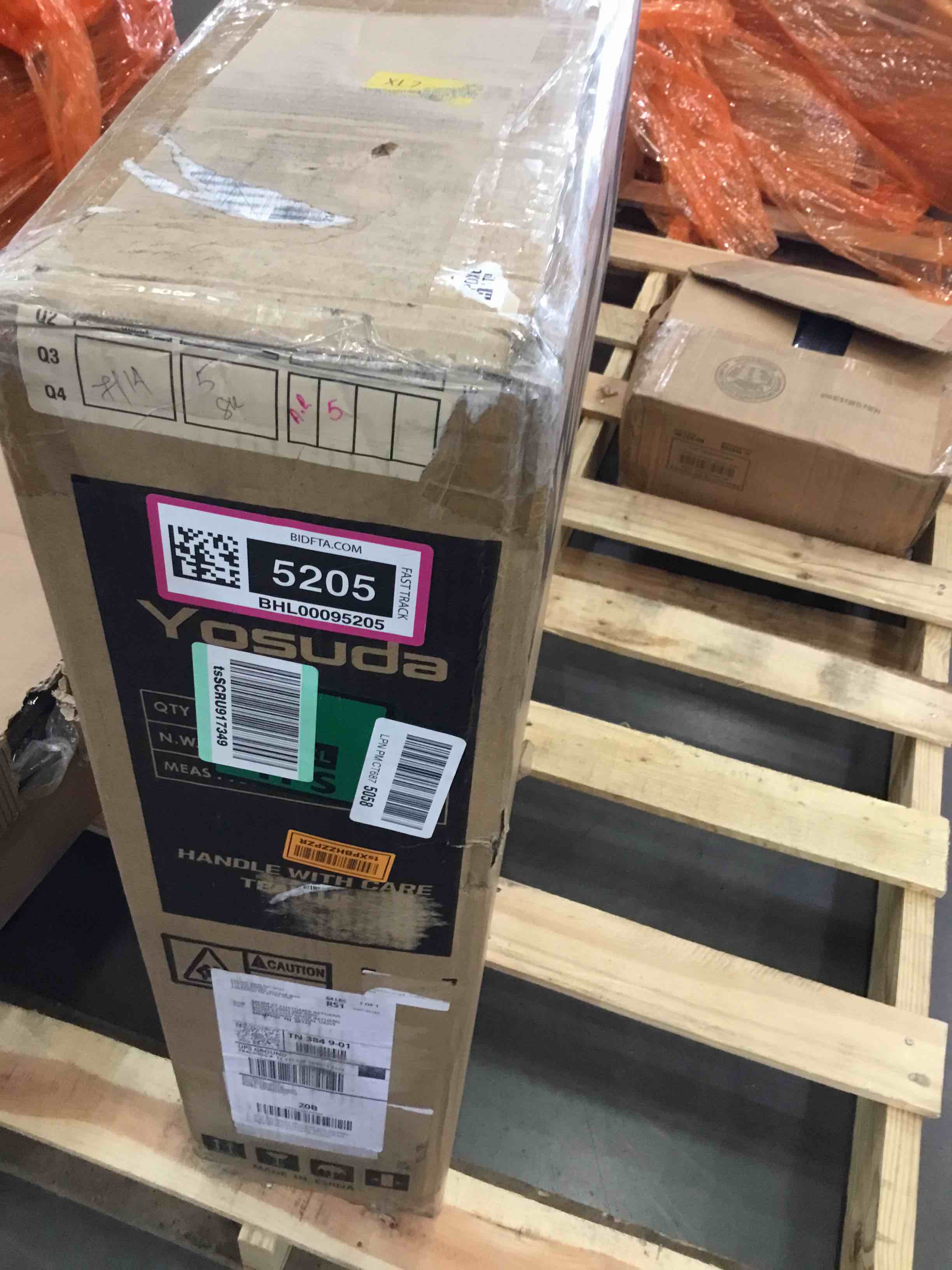 https://s3.amazonaws.com/lotting-images-prod/bidfta/BHL00095205_1695827811224.jpeg