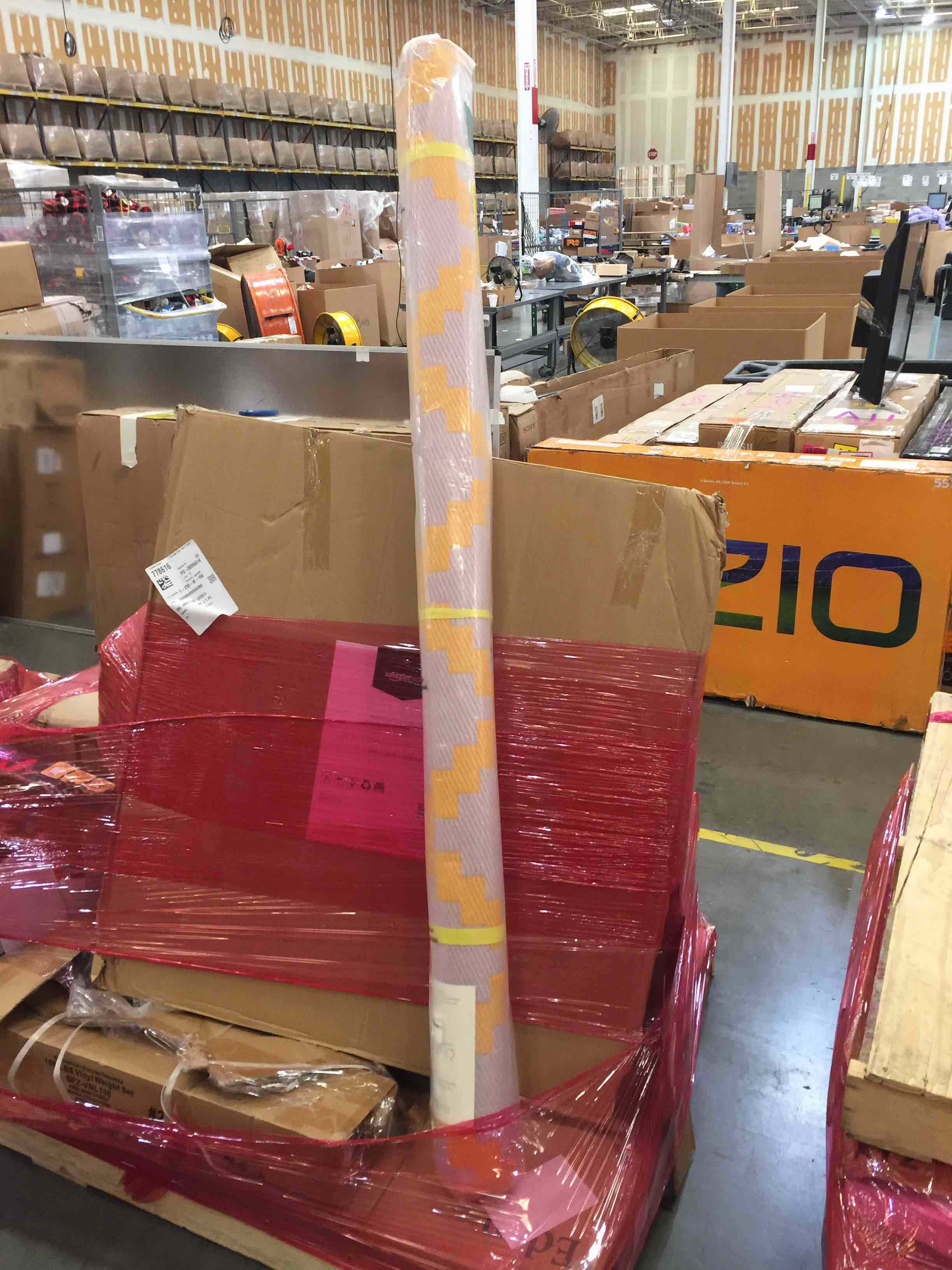 https://s3.amazonaws.com/lotting-images-prod/bidfta/BHL00096236_1692901715445.jpeg