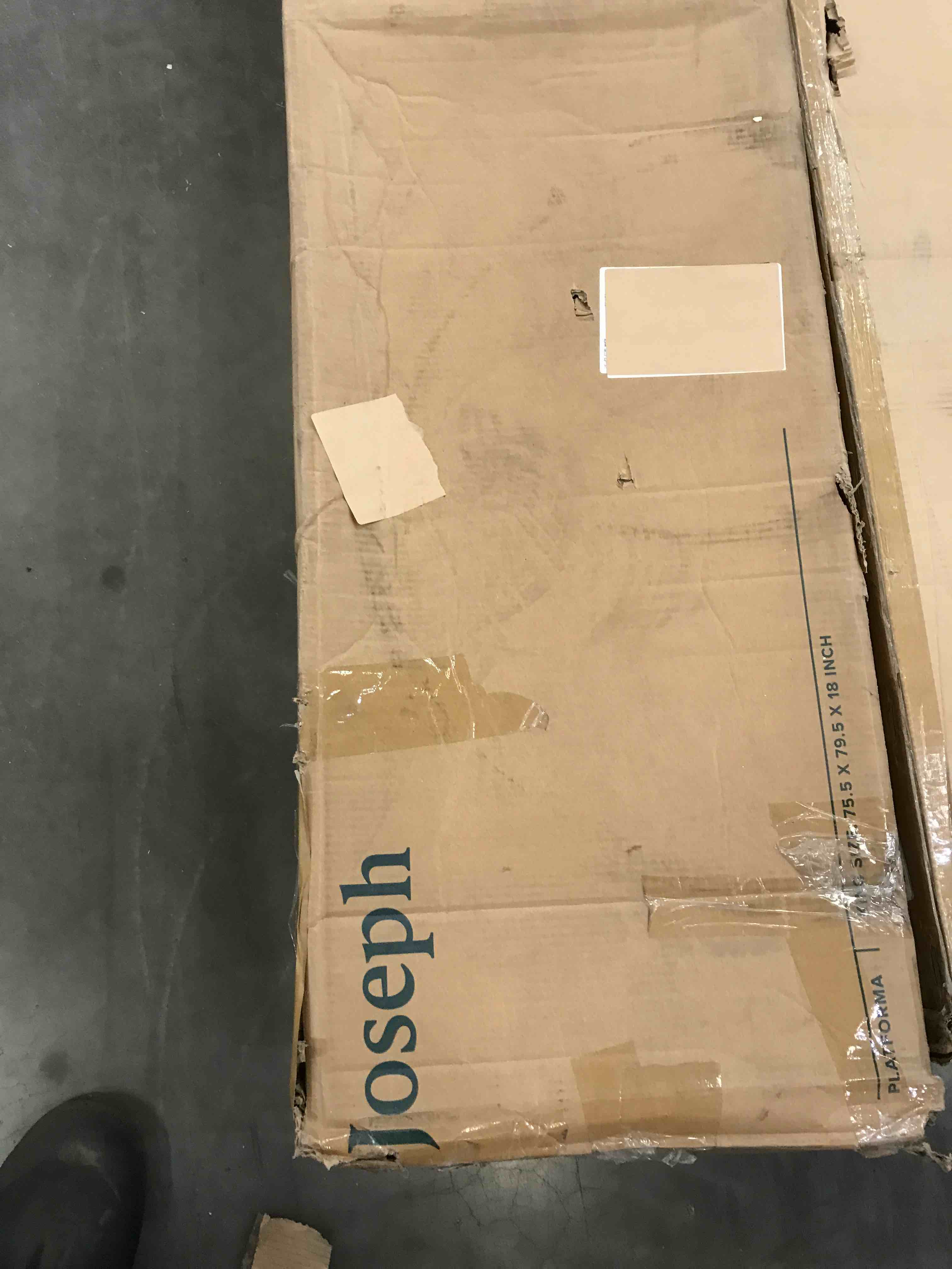 https://s3.amazonaws.com/lotting-images-prod/bidfta/BHL00096332_1693489443786.jpeg