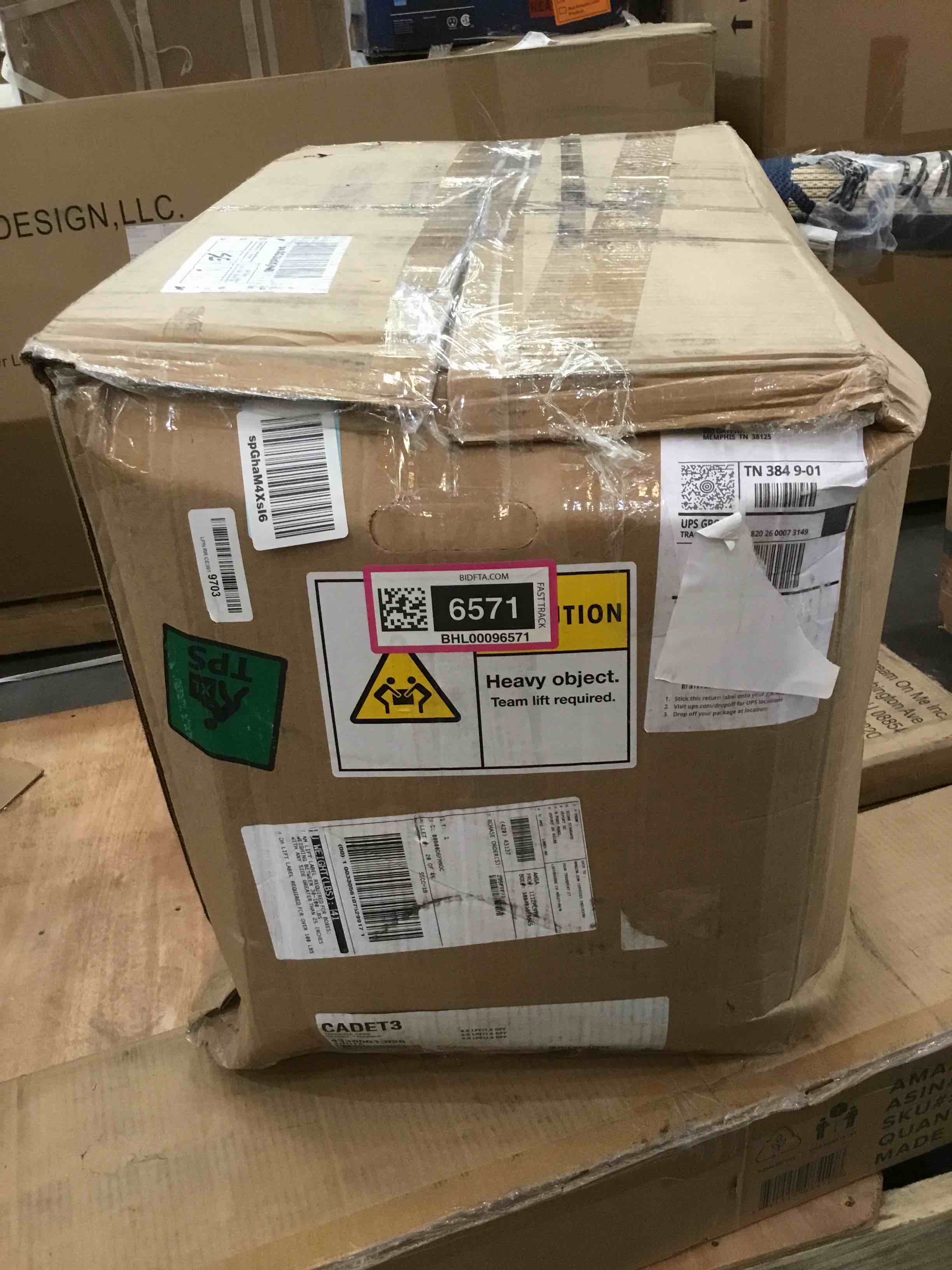 American Standard 4338001.020 Cadet 3 Triangle 1.6 GPF Toilet Tank Only, White