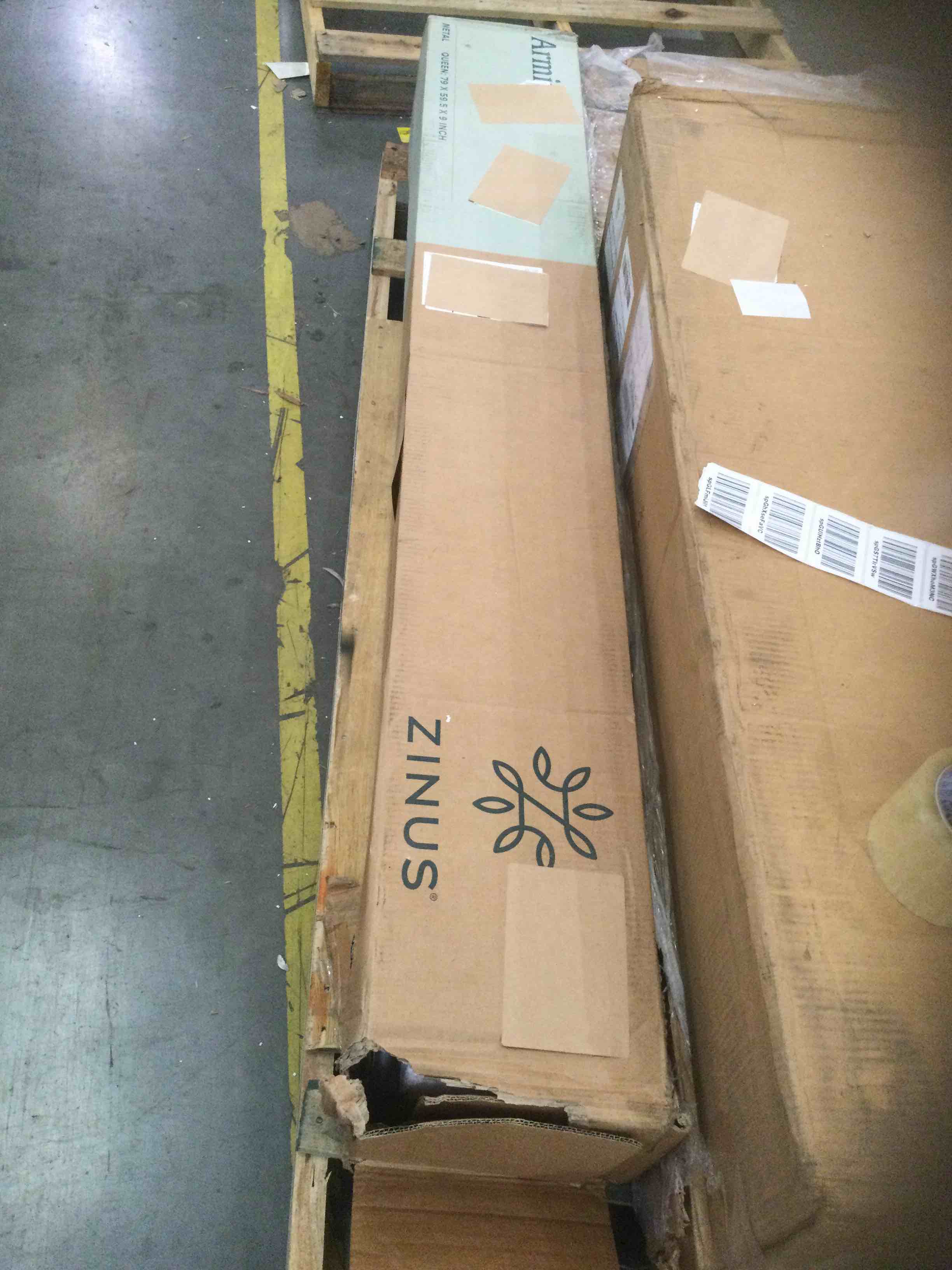 https://s3.amazonaws.com/lotting-images-prod/bidfta/BHL00097315_1692628394209.jpeg