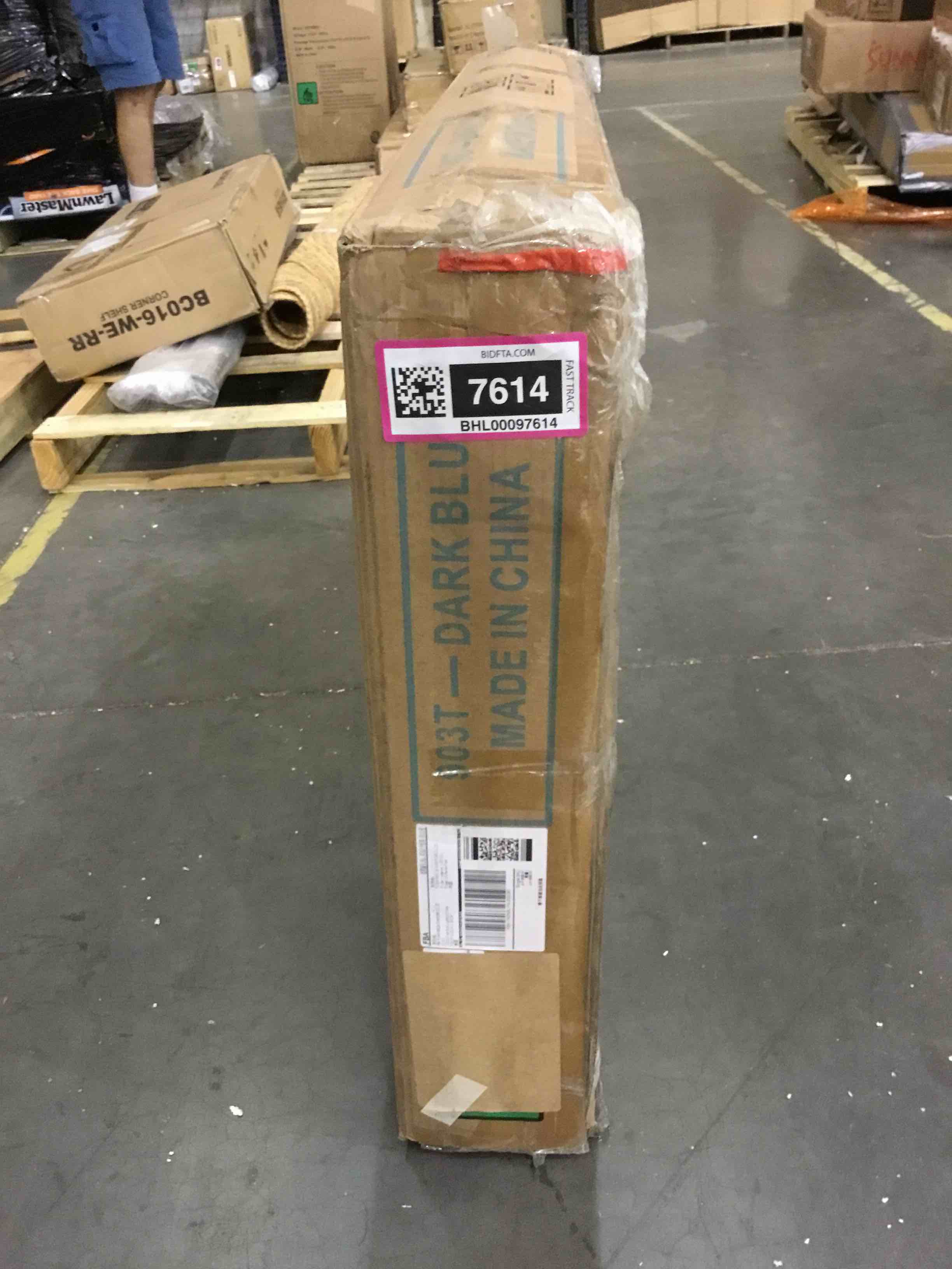 AGARTT Upholstered Platform Bed Frame Twin Size with Headboard and Footboard/Wooden Slats Support/No Box Spring Needed/Easy Assembly,Dark Blue Linen